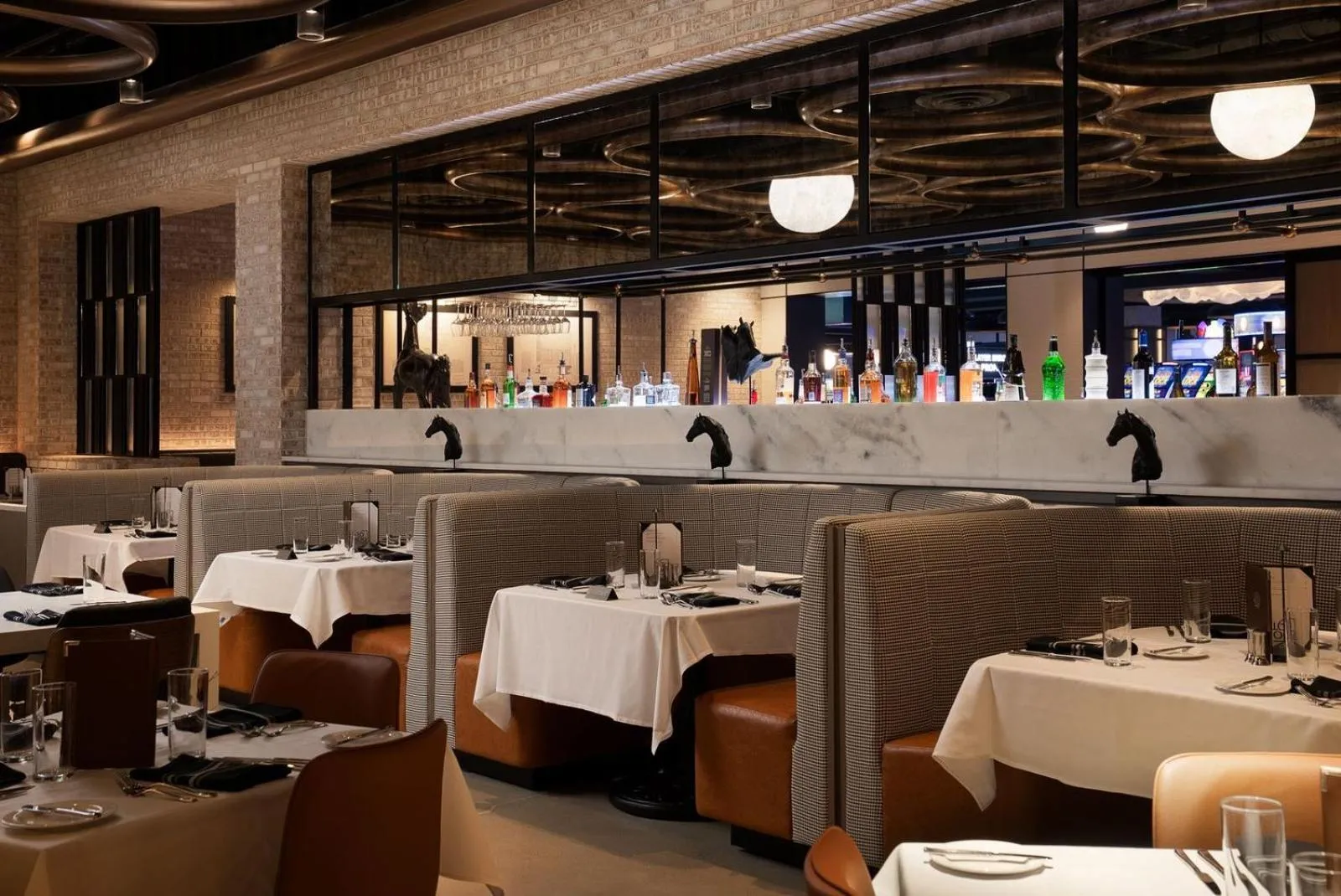 Restaurant/places to eat in The Rose Gaming Resort