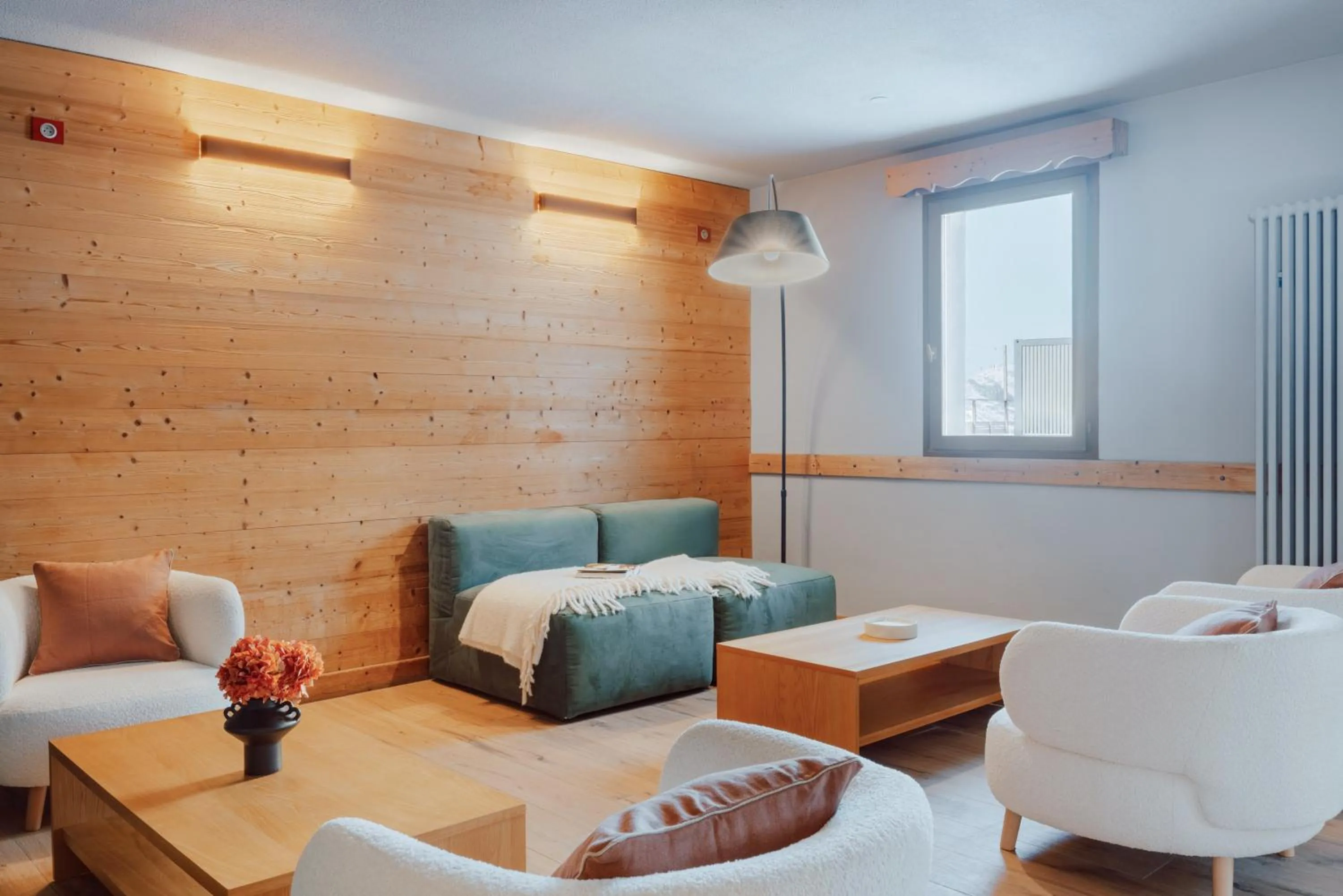 Seating area in Alpeen Hotel