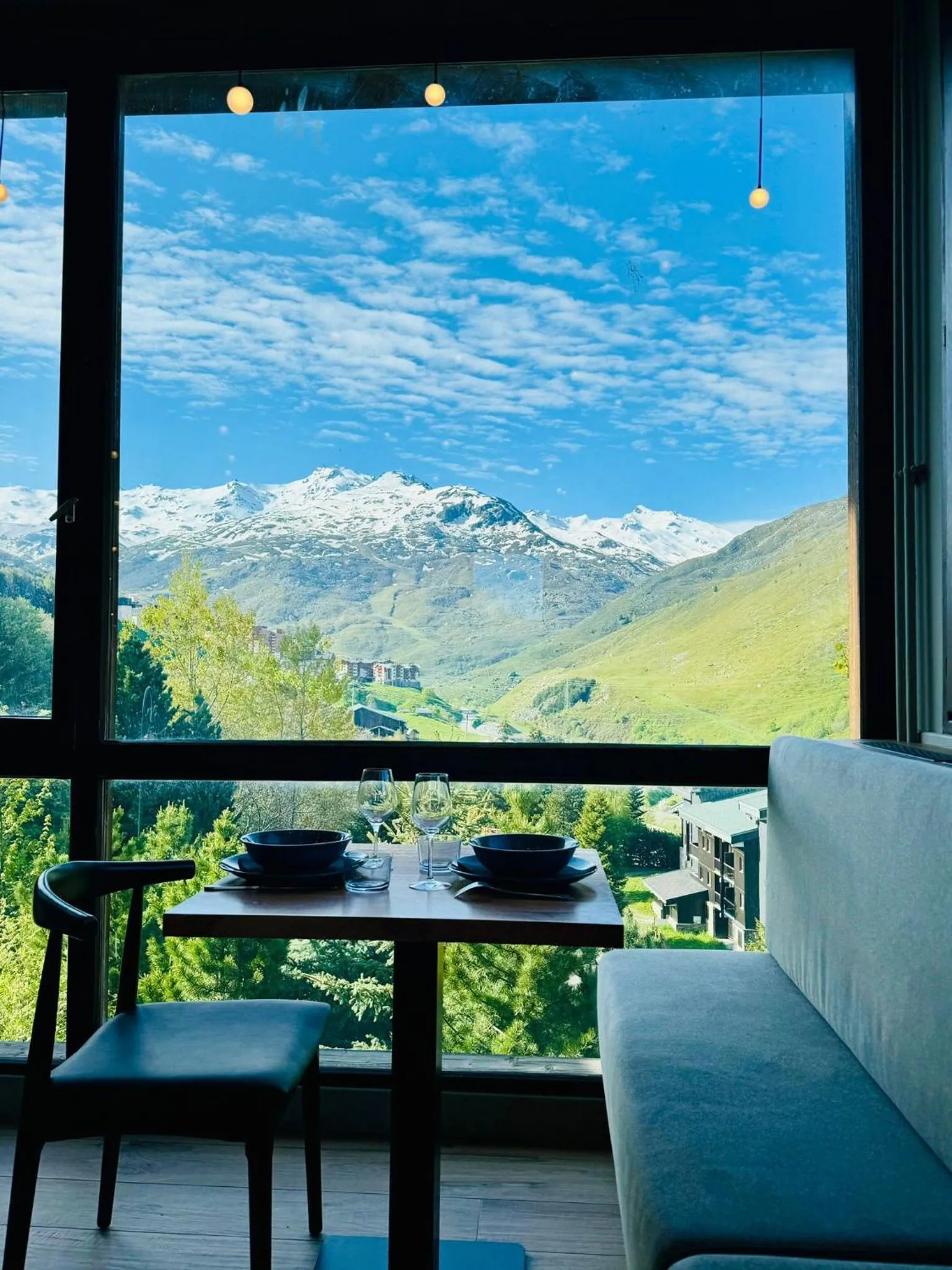 Day in Alpeen Hotel