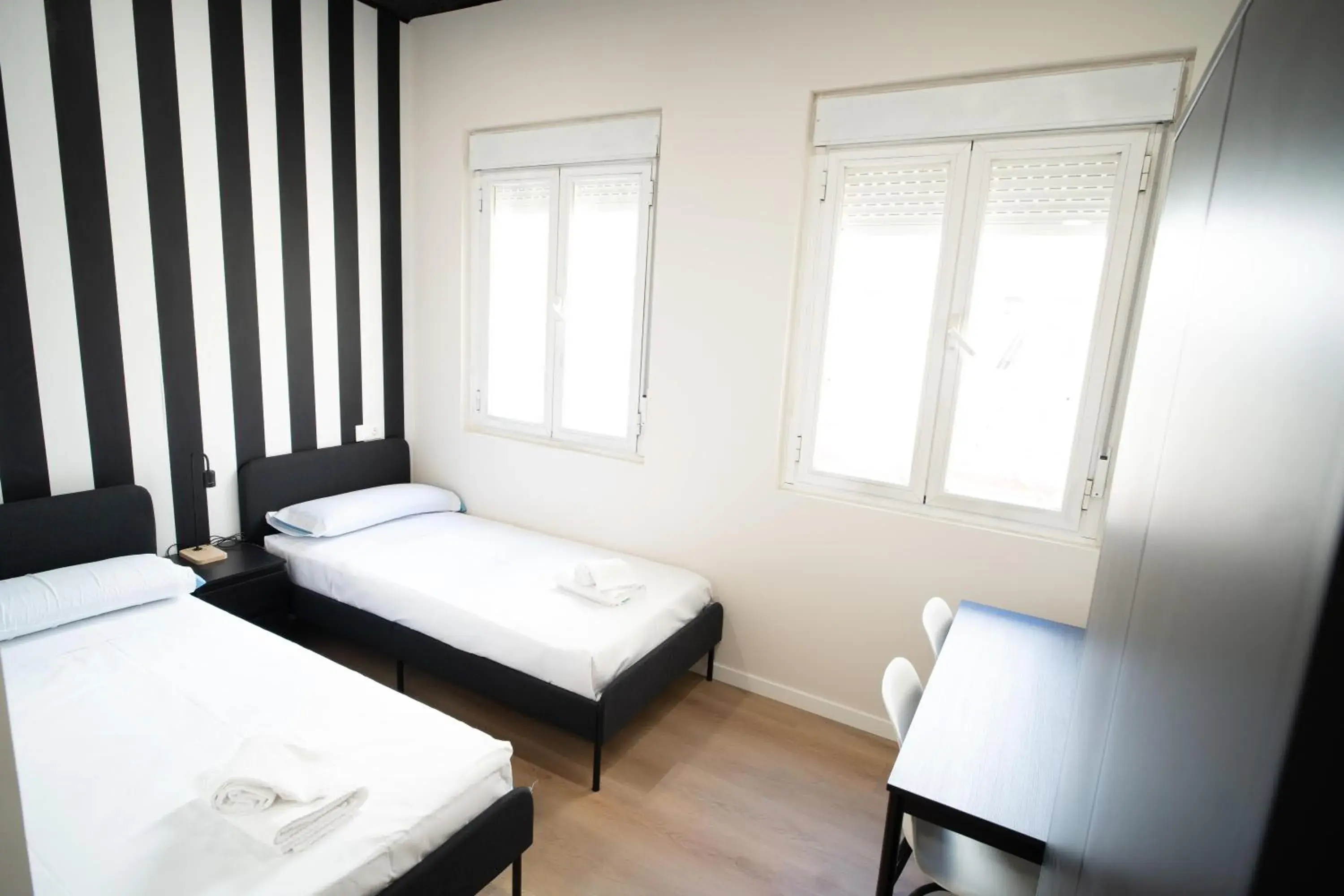 Photo of the whole room, Bed in Adventure Hostel Madrid Photo of the whole room, Bed in Adventure Hostel Madrid