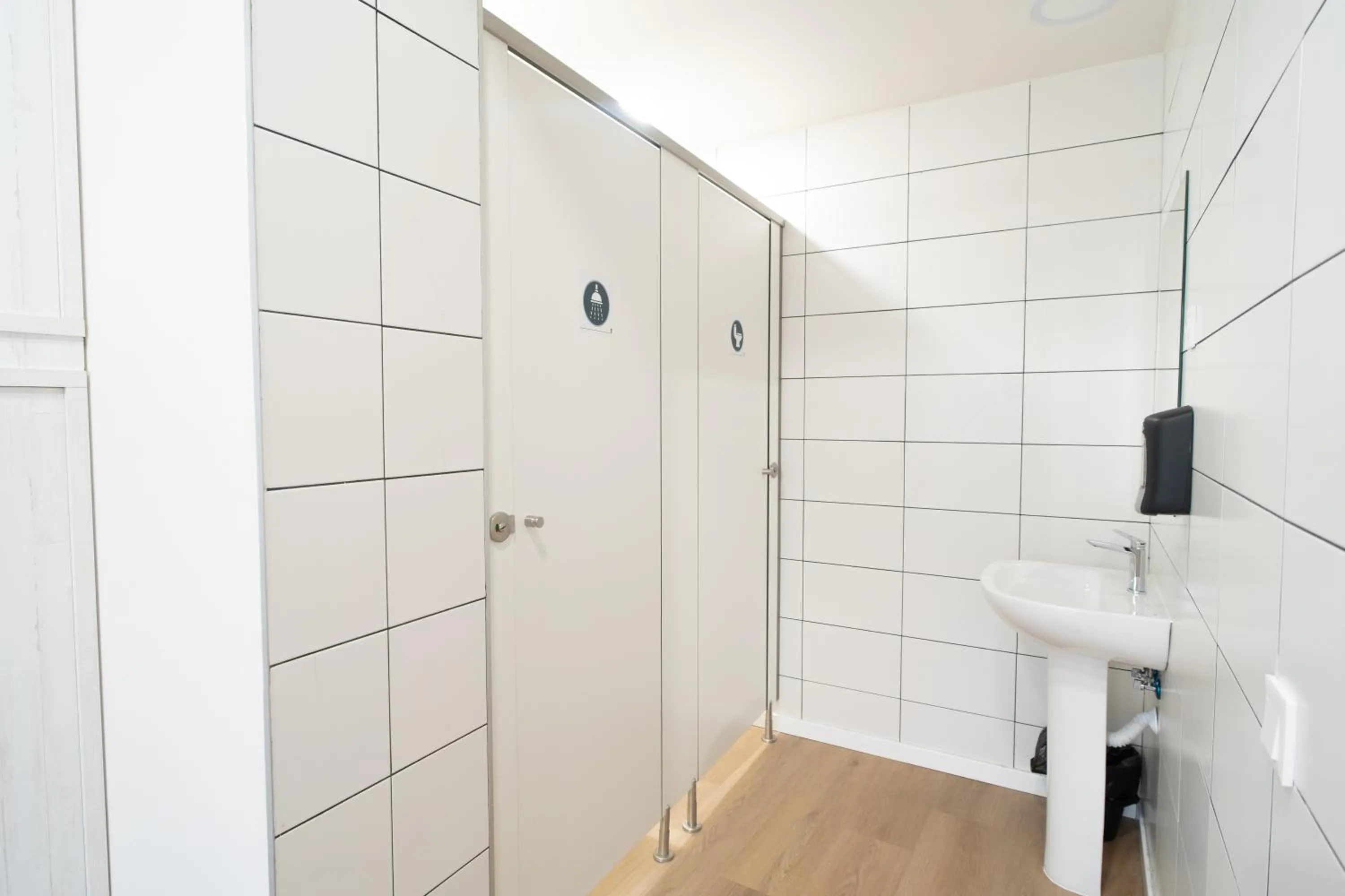 Bathroom in Adventure Hostel Madrid