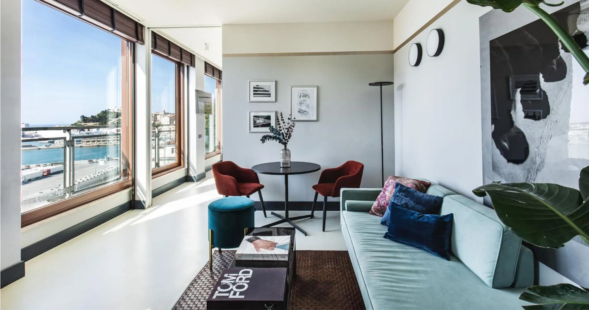 Photo of the whole room in SeePort Hotel