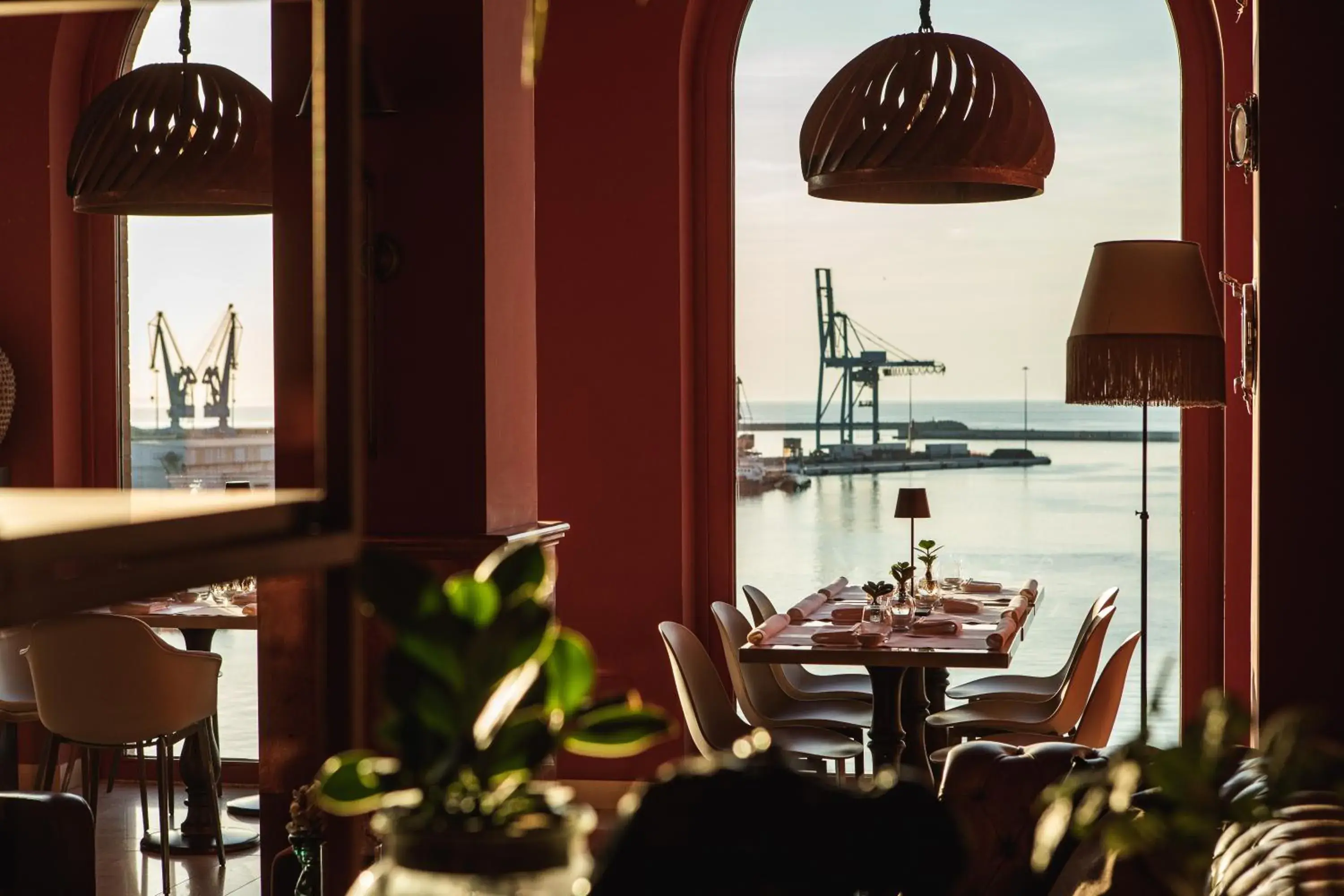 Restaurant/places to eat in SeePort Hotel Restaurant/places to eat in SeePort Hotel