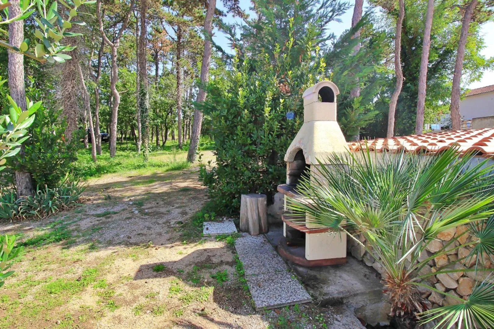 BBQ facilities in Apartments Scheich
