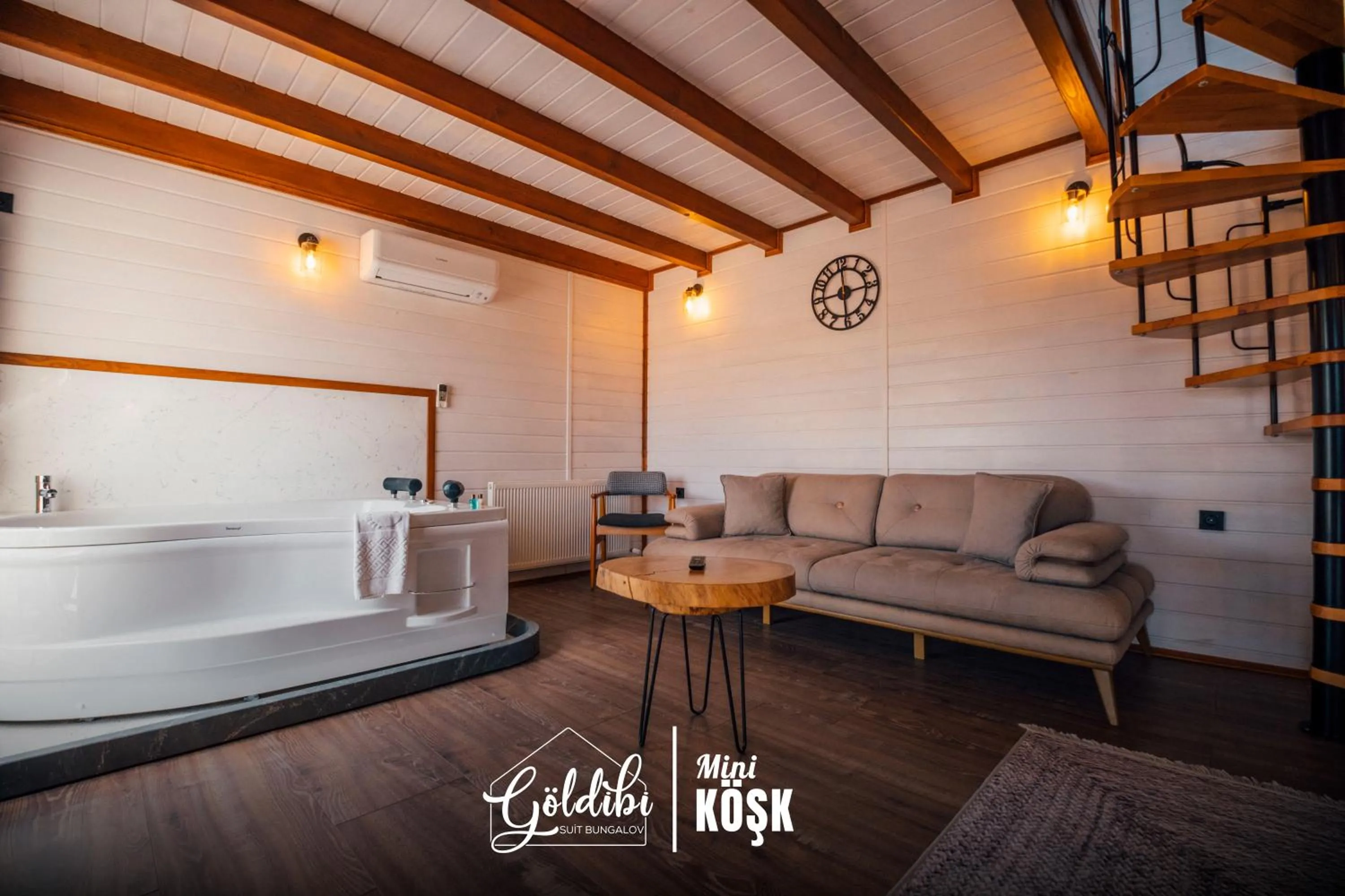 Seating area in Sapanca Göldibi Suit Bungalov