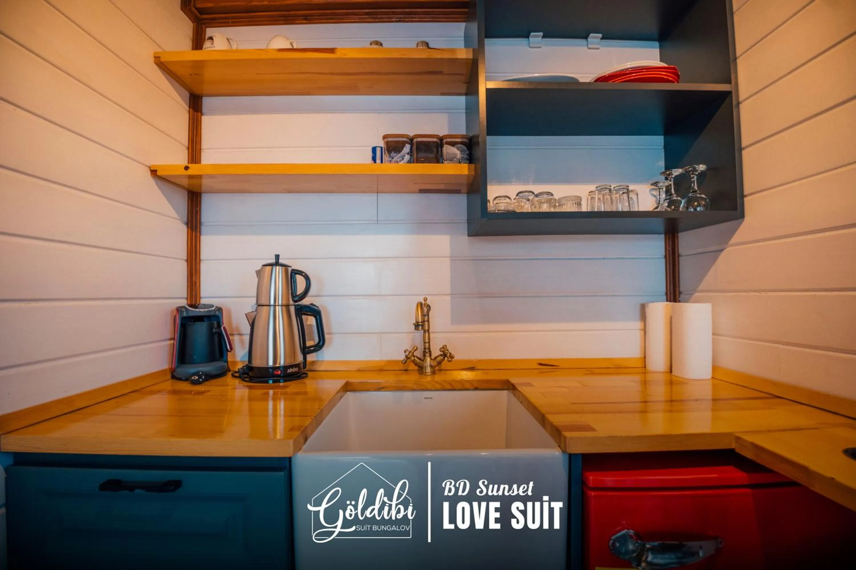 Coffee/tea facilities in Sapanca Göldibi Suit Bungalov