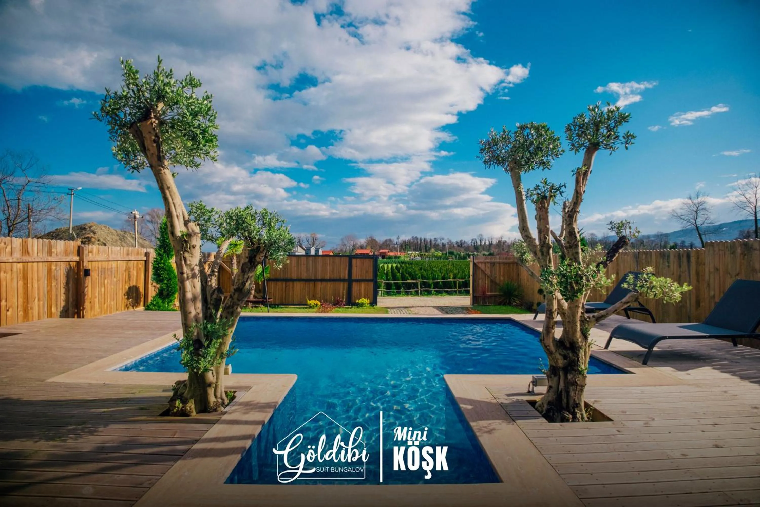 Garden in Sapanca Göldibi Suit Bungalov