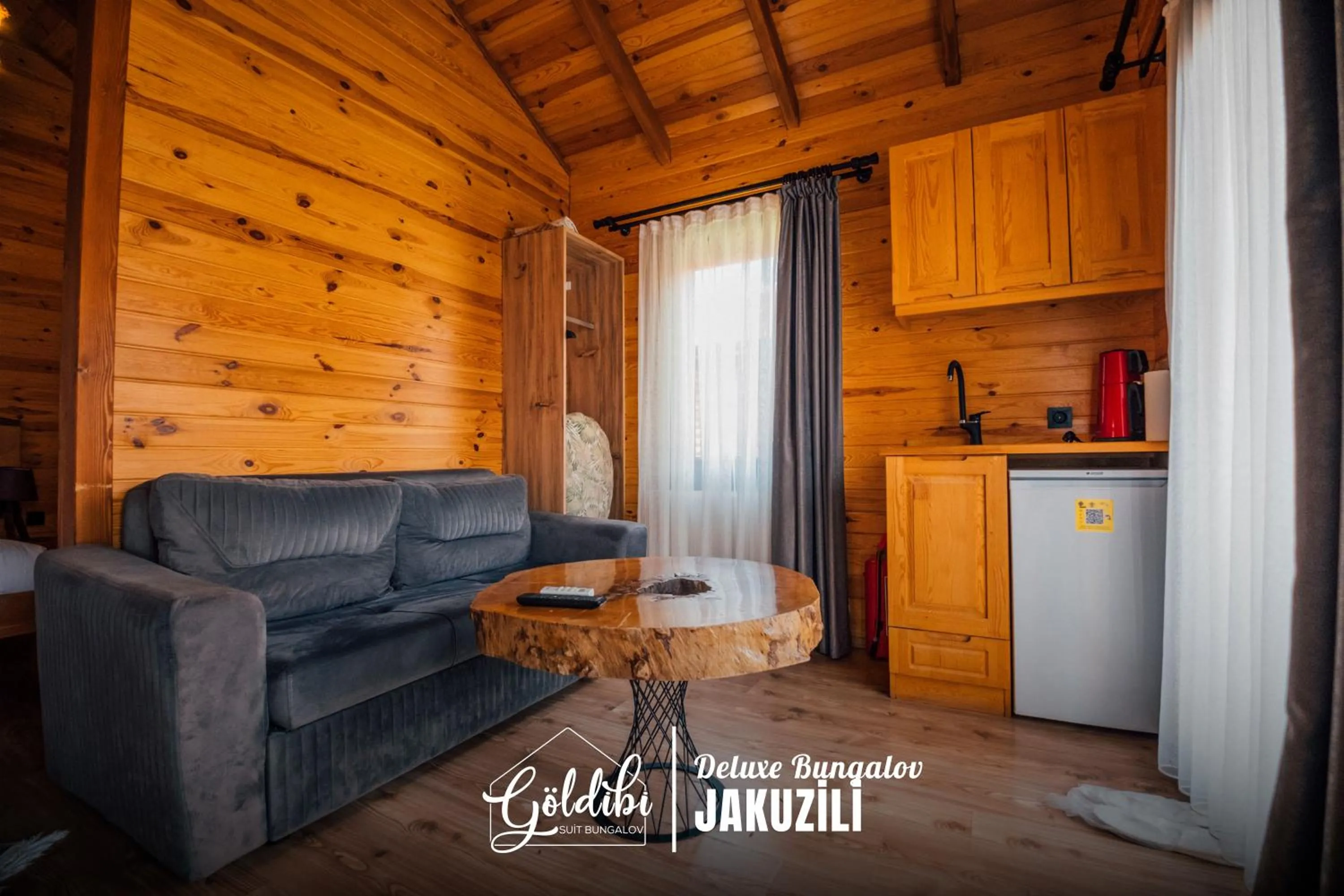 Kitchen or kitchenette in Sapanca Göldibi Suit Bungalov