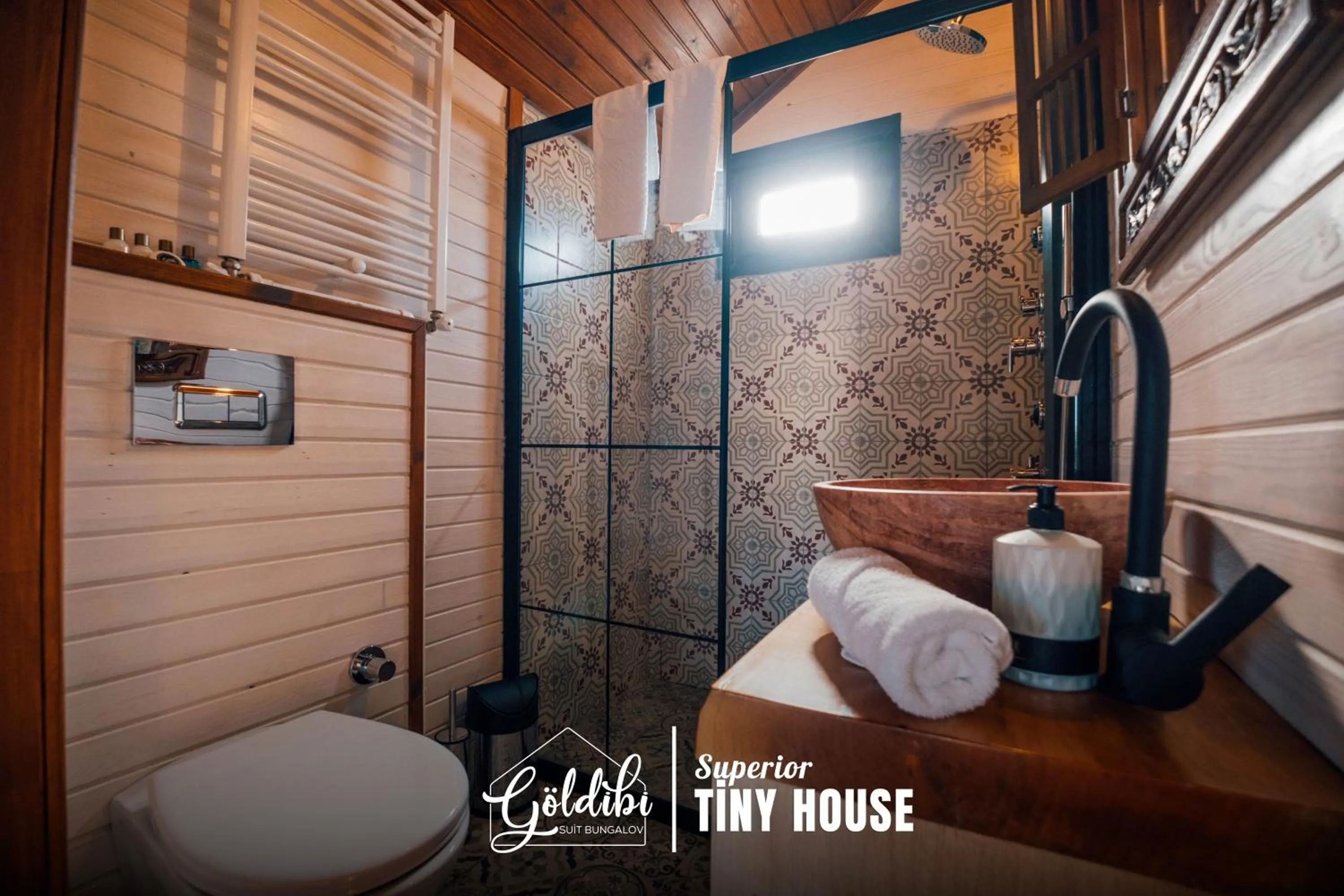 Shower in Sapanca Göldibi Suit Bungalov