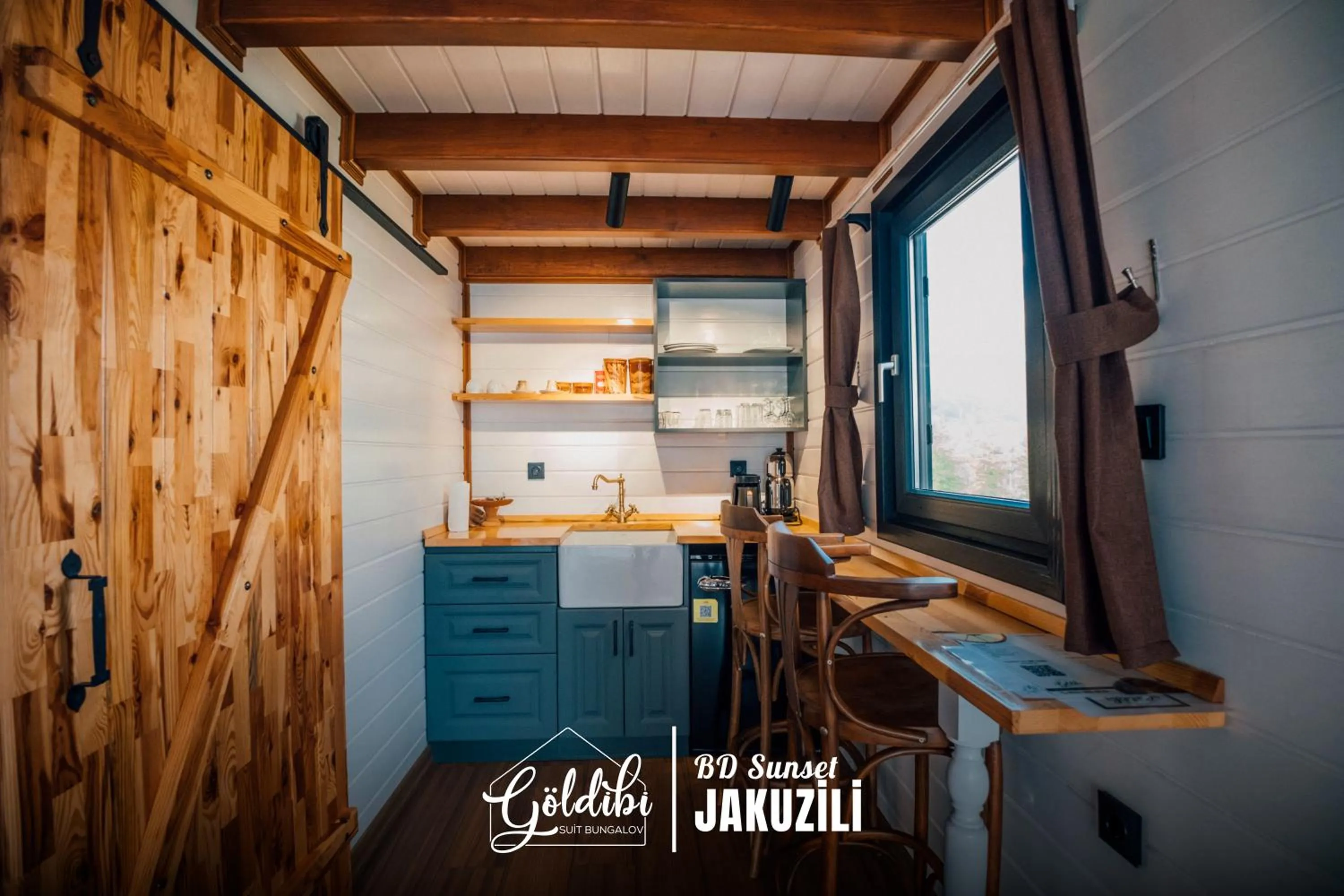 Kitchen or kitchenette in Sapanca Göldibi Suit Bungalov