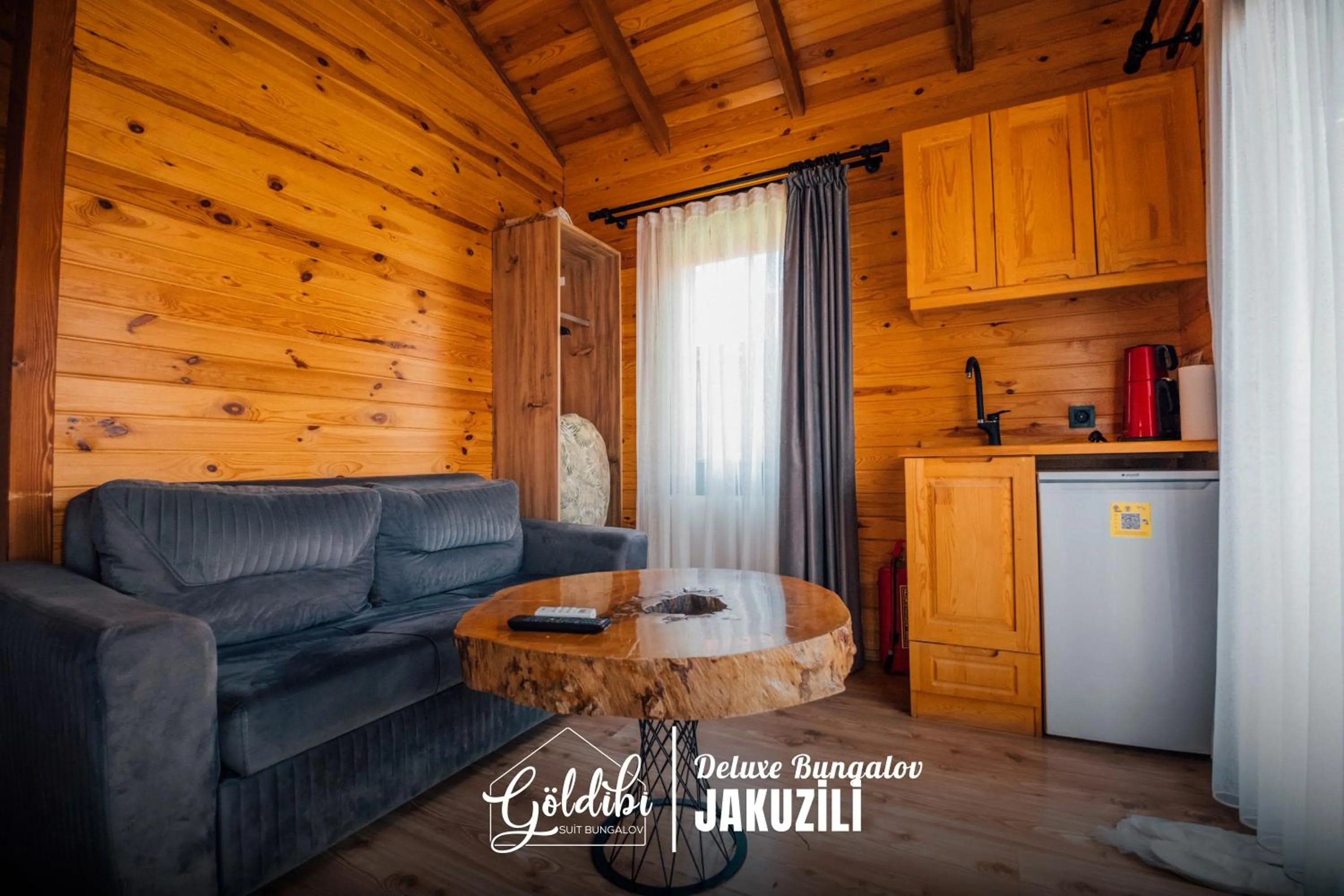 Kitchen or kitchenette in Sapanca Göldibi Suit Bungalov