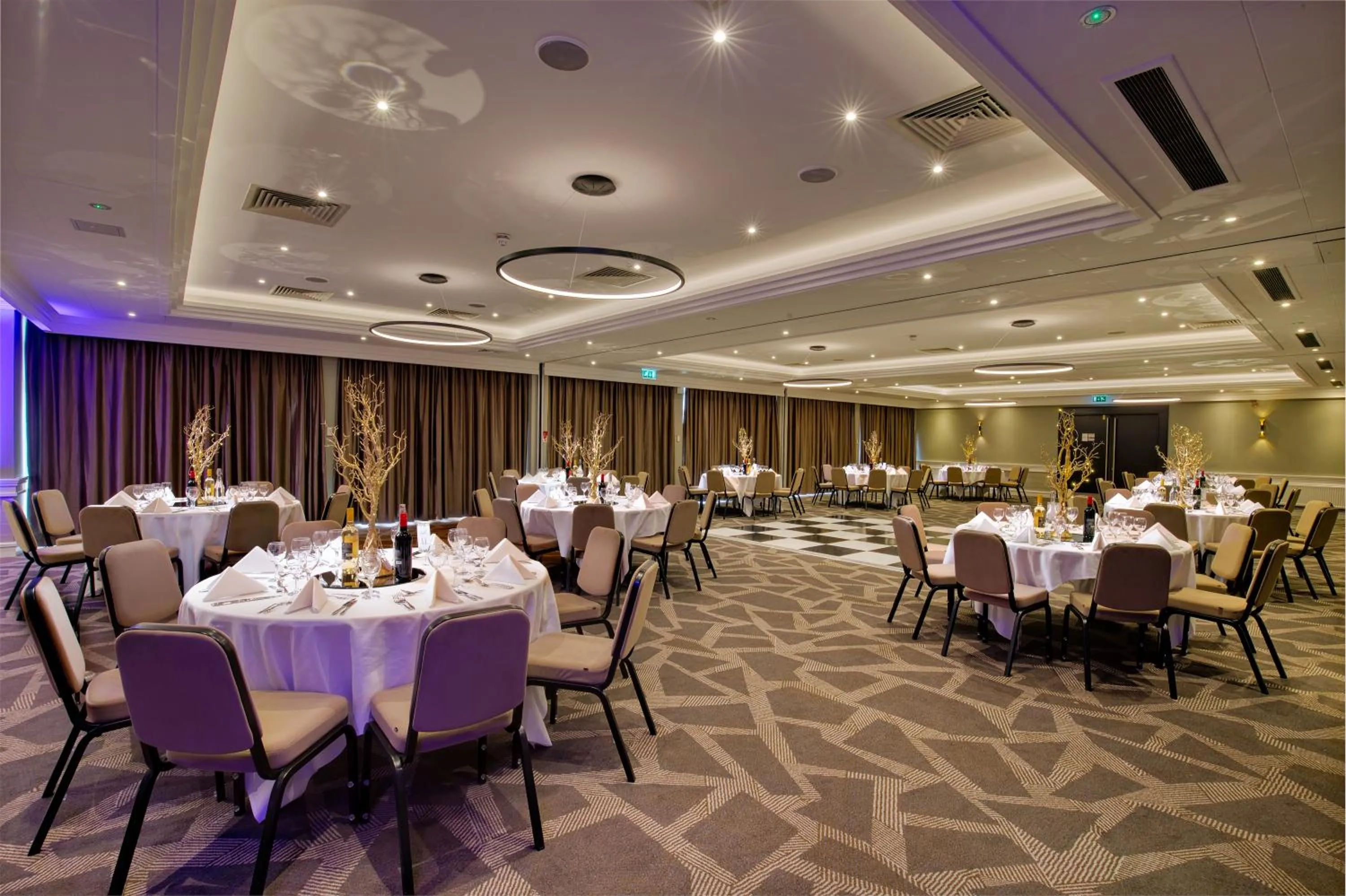 Banquet/Function facilities in DoubleTree by Hilton London Ealing