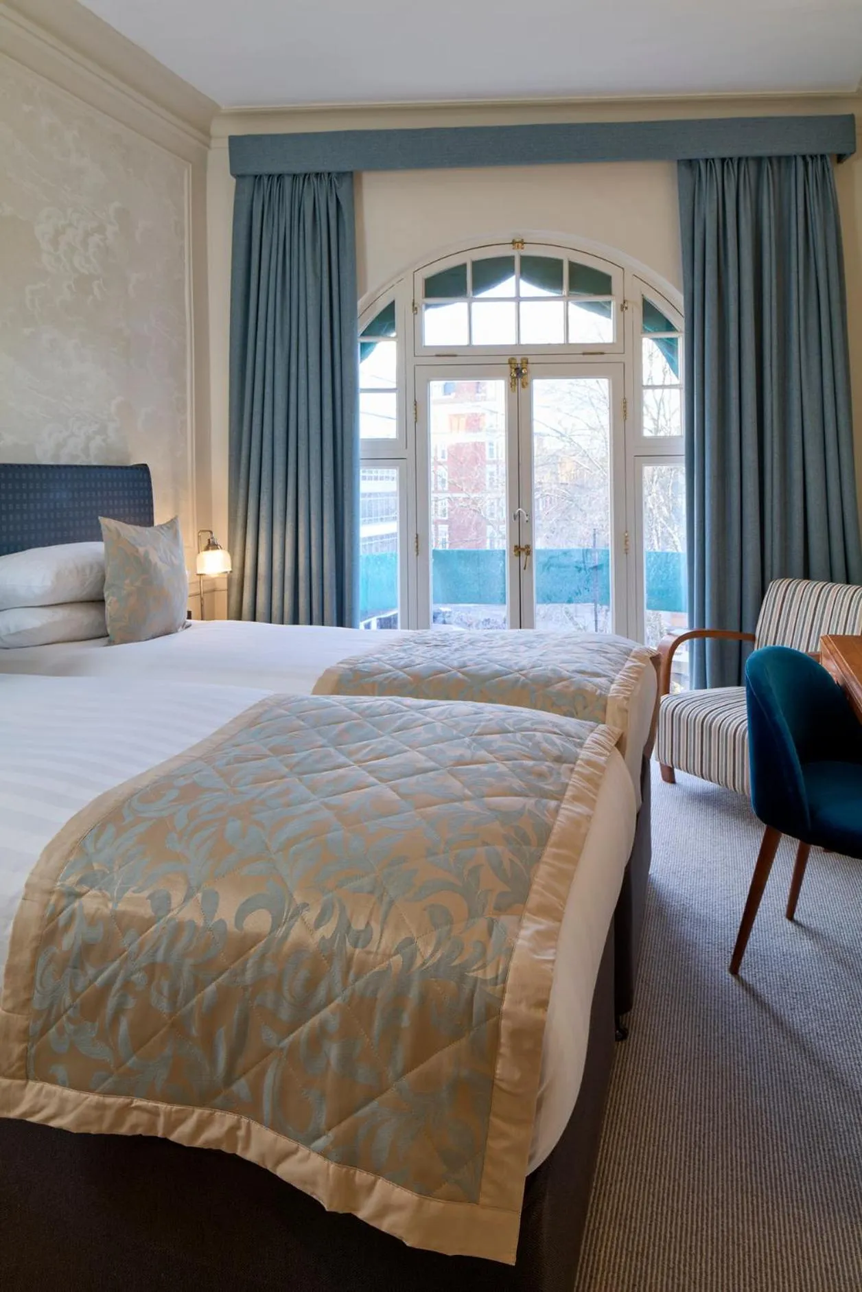 Bed in Sloane Square Hotel