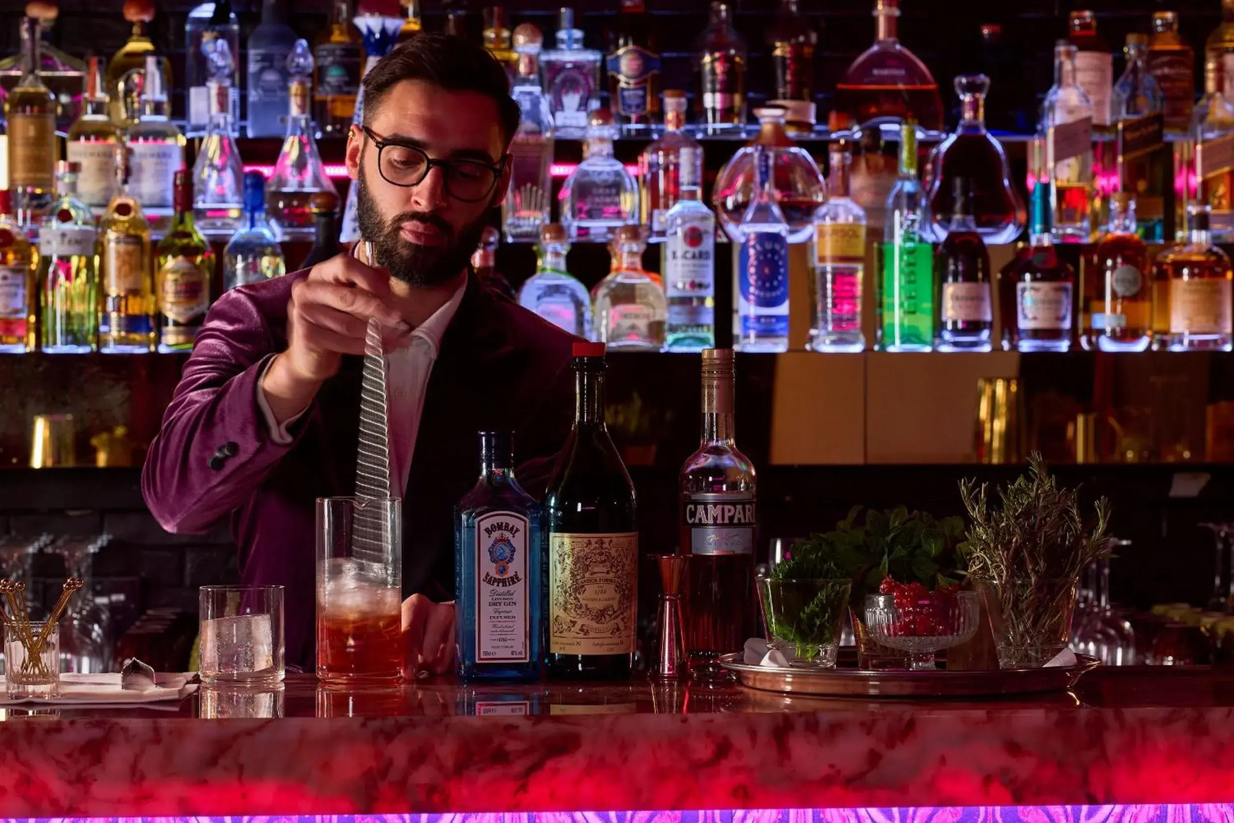 Lounge or bar in Sloane Square Hotel Lounge or bar in Sloane Square Hotel