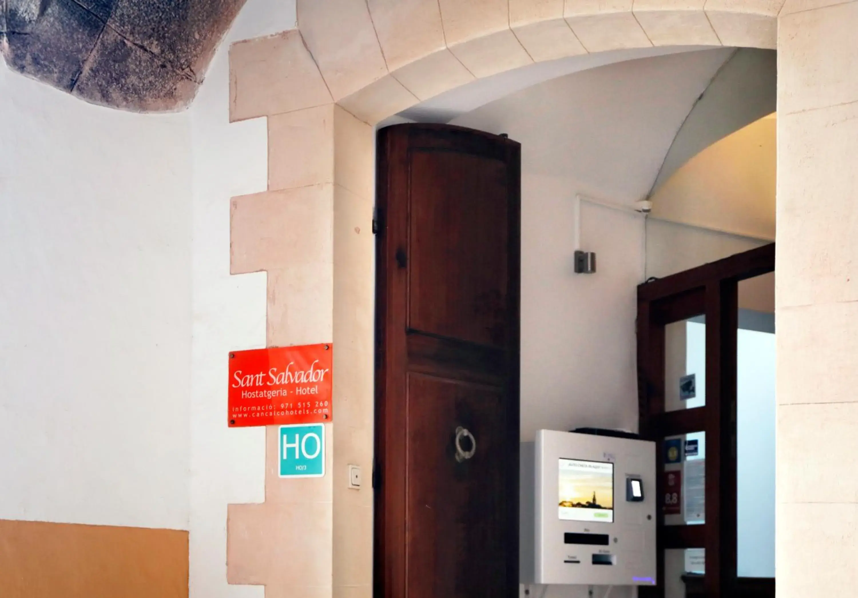 Lobby or reception in Petit Hotel Hostatgeria Sant Salvador Lobby or reception in Petit Hotel Hostatgeria Sant Salvador