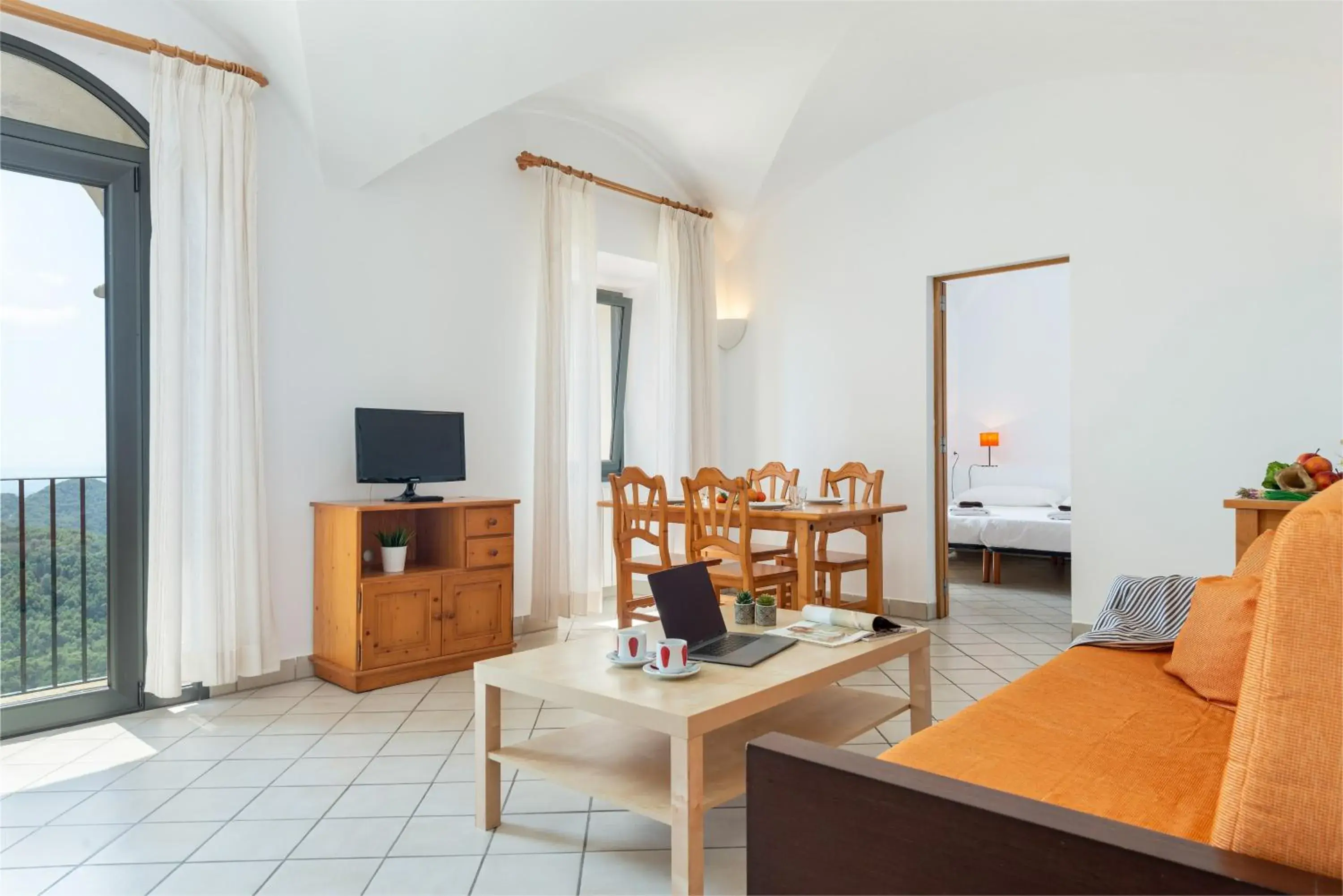 Living room in Petit Hotel Hostatgeria Sant Salvador Living room in Petit Hotel Hostatgeria Sant Salvador