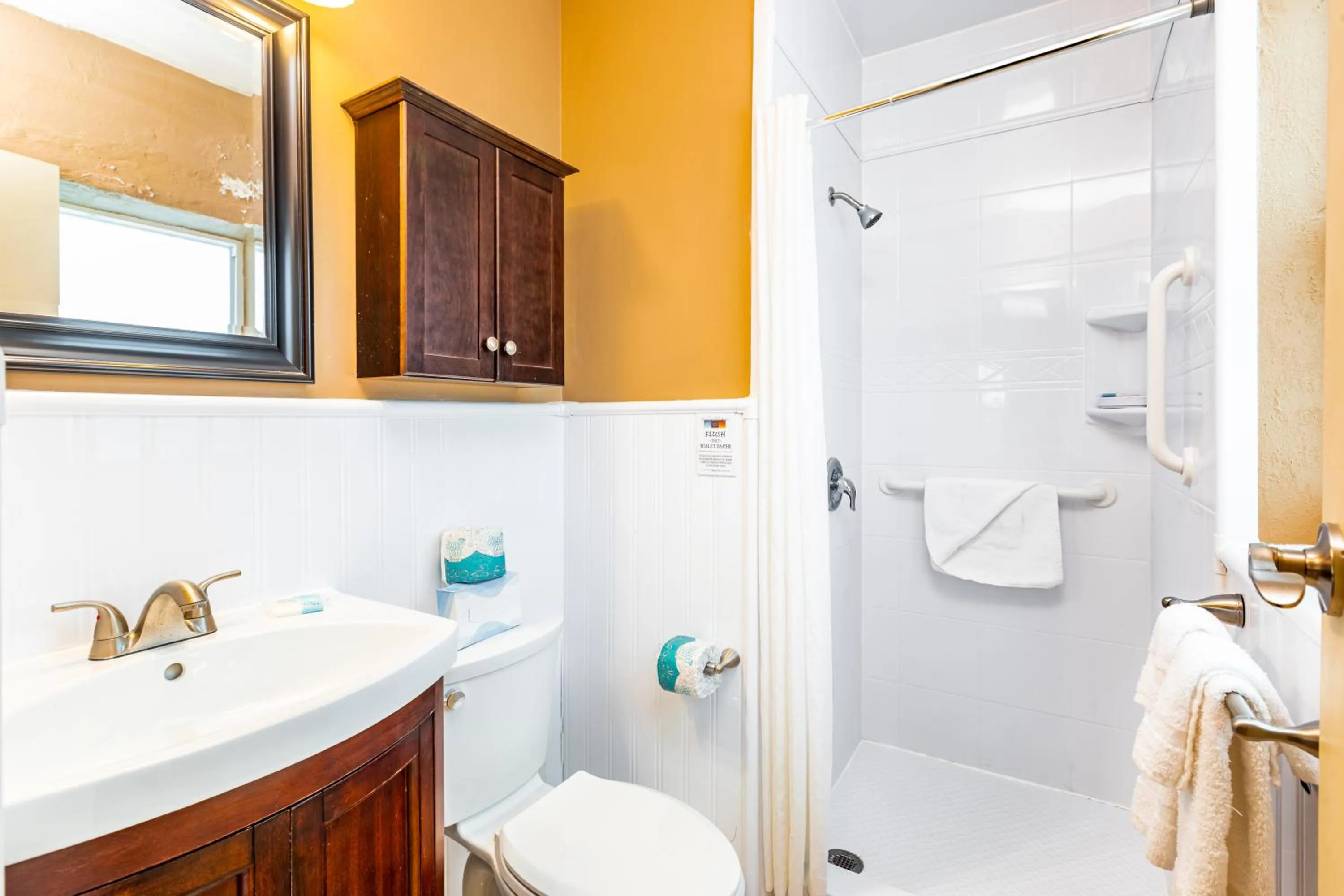 Two-Bedroom Apartment with Pool View in Enchanted Isle Hollywood Beach Resort