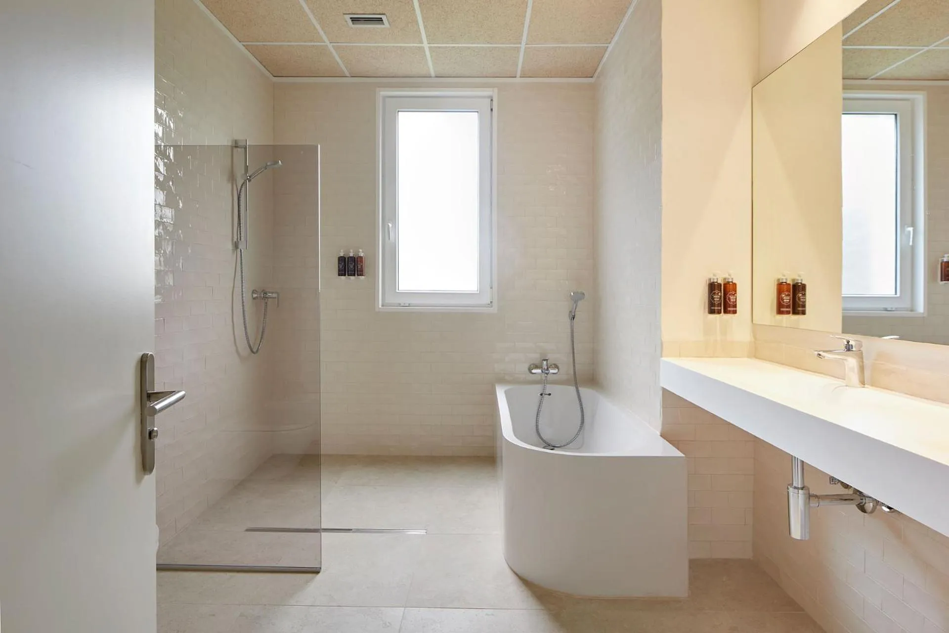 Bathroom in Hotel Sukha