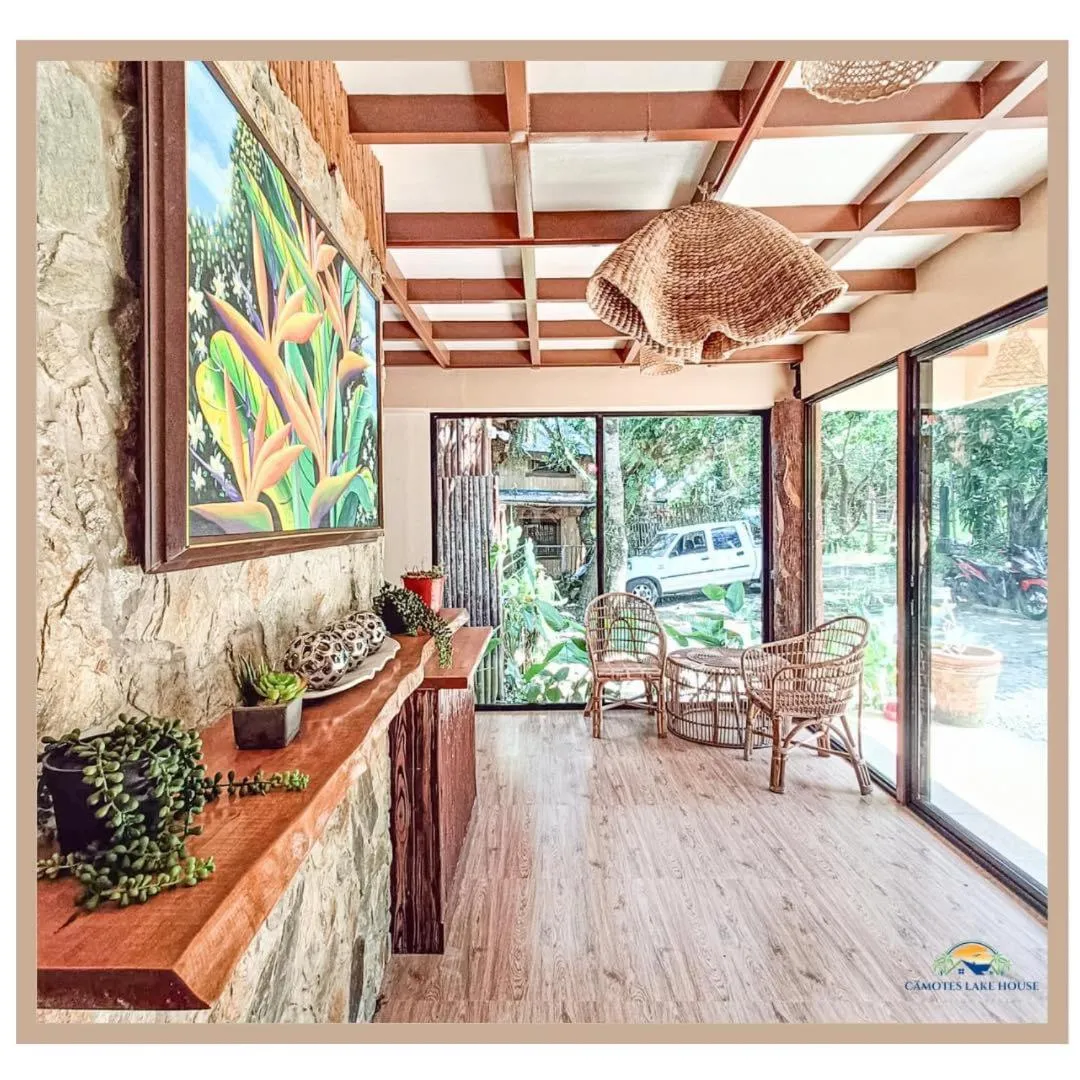 Camote's Lake Retreat