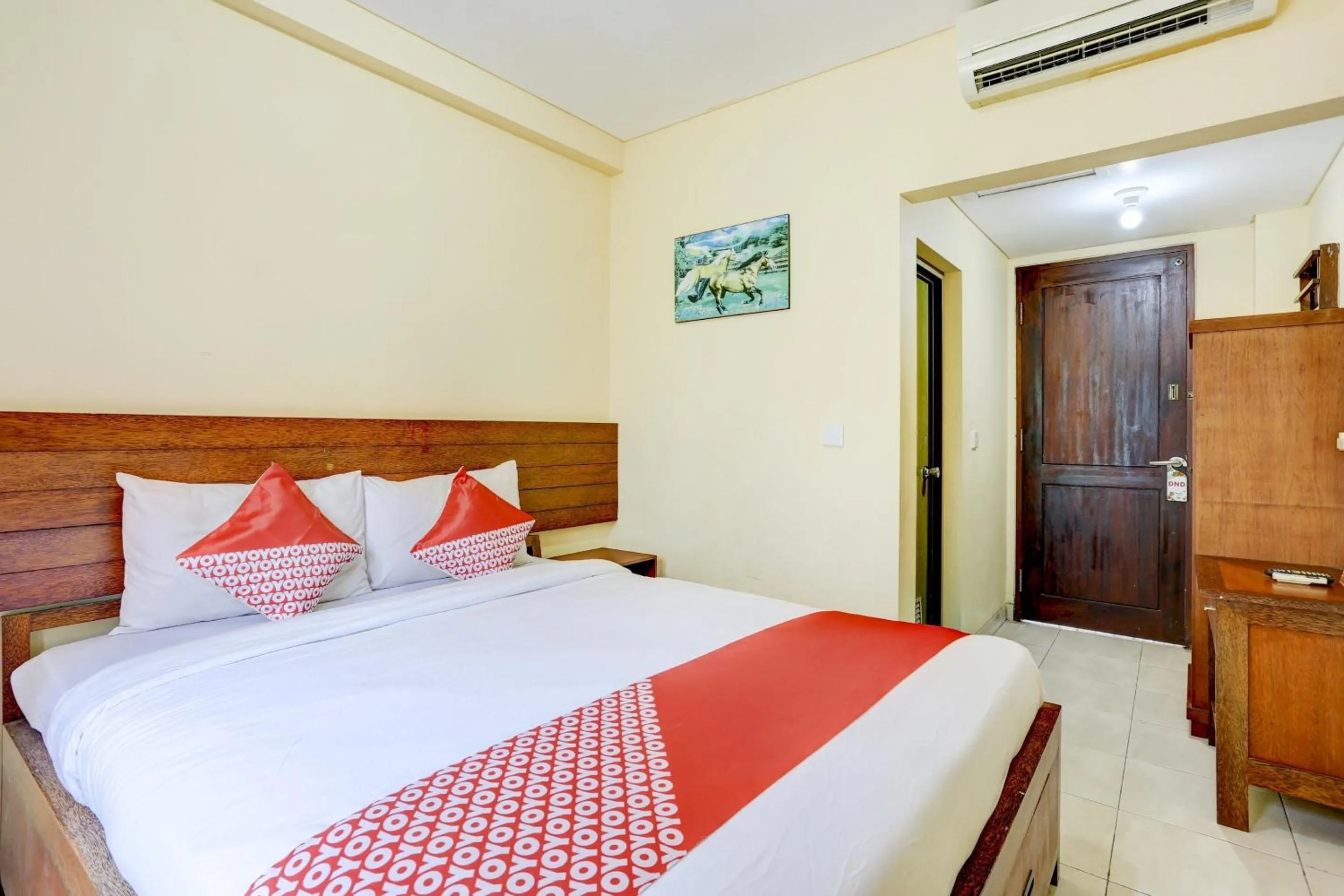 Bedroom in Hotel O Damai