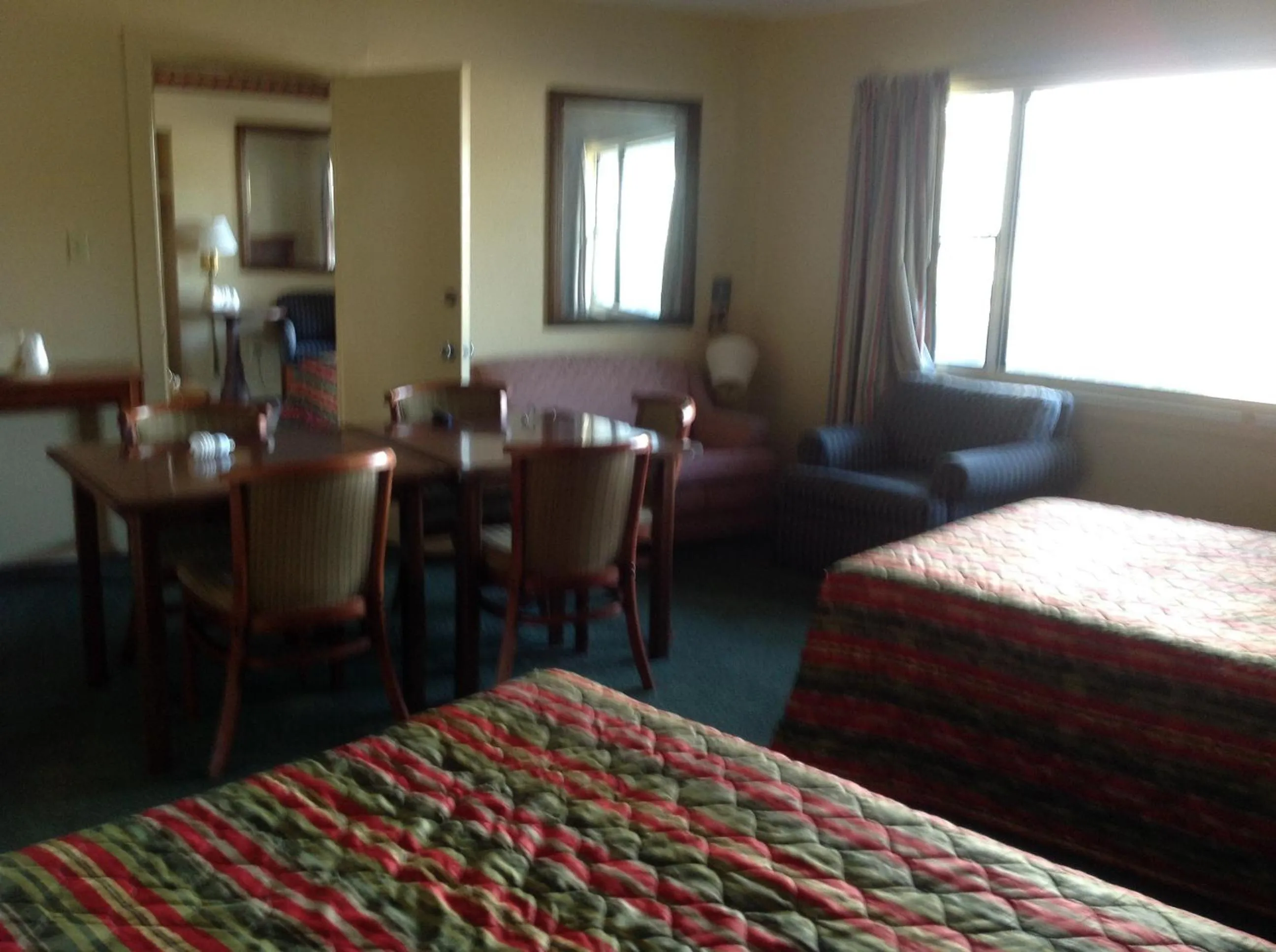 Photo of the whole room in The Suwannee Gables Motel & Marina