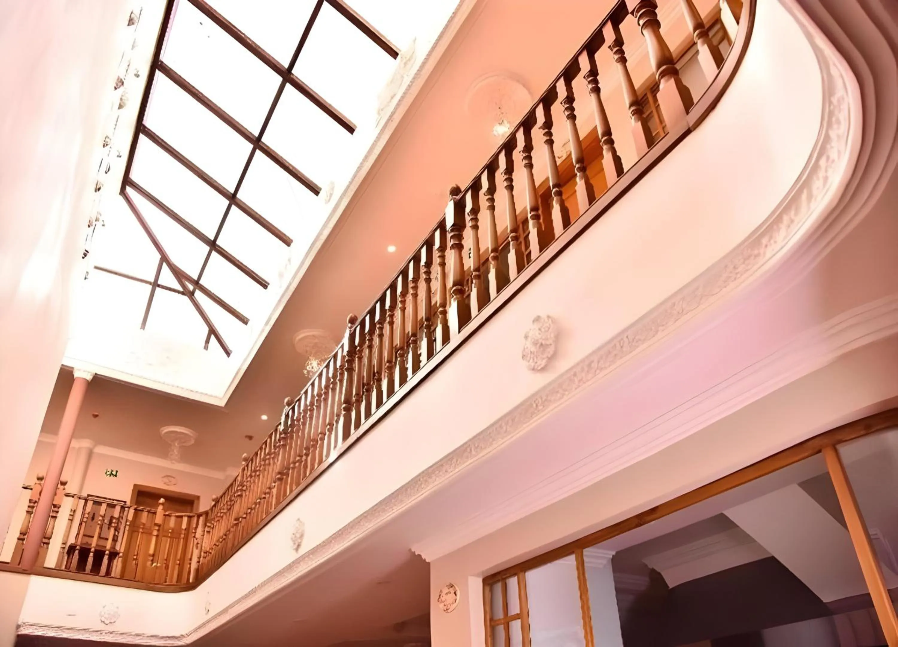 Property building in Hotel Boutique Casa Ruth en Cuenca