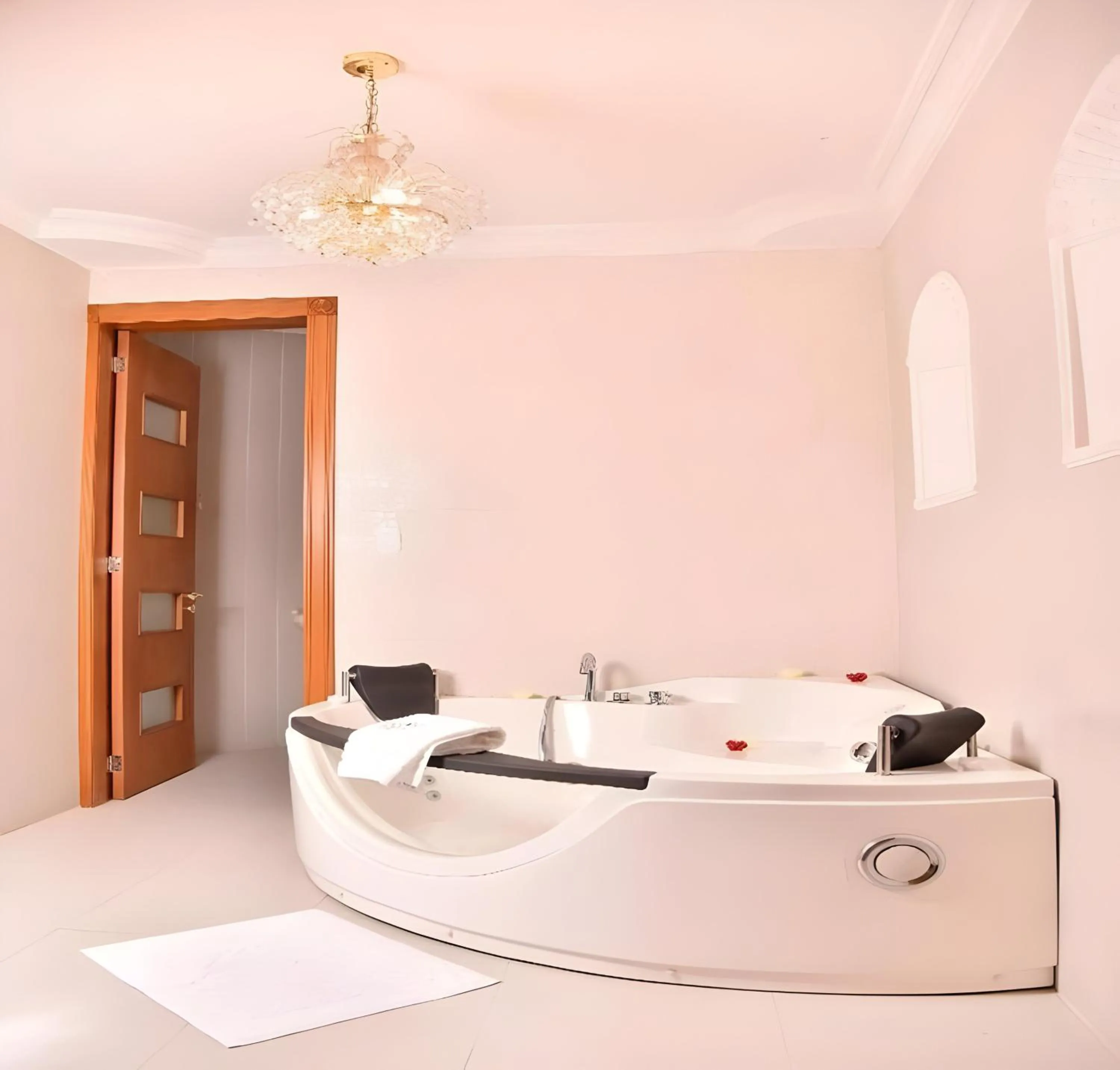 Hot Tub in Hotel Boutique Casa Ruth en Cuenca