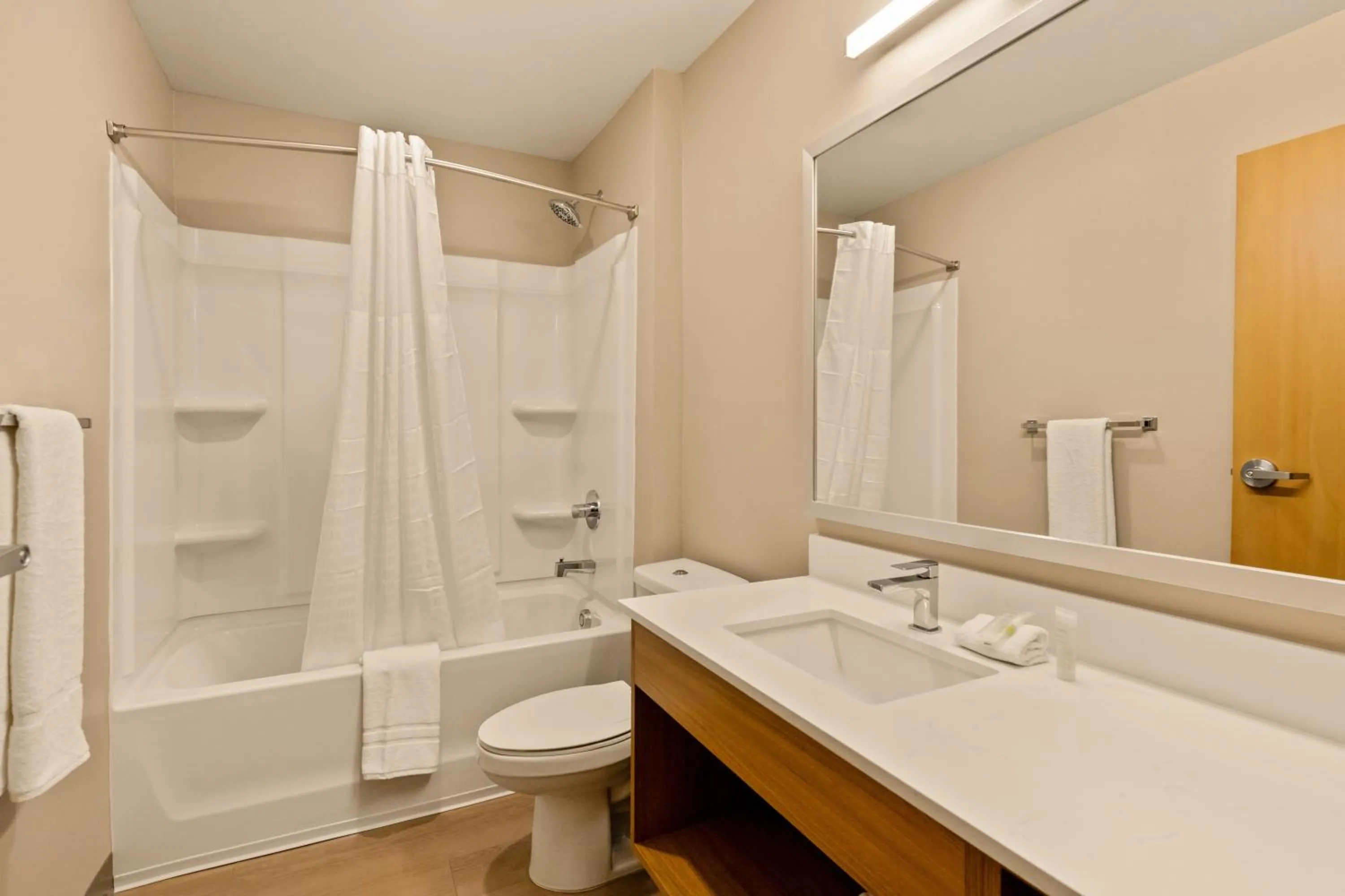 LivAway Suites Nashville-Smyrna