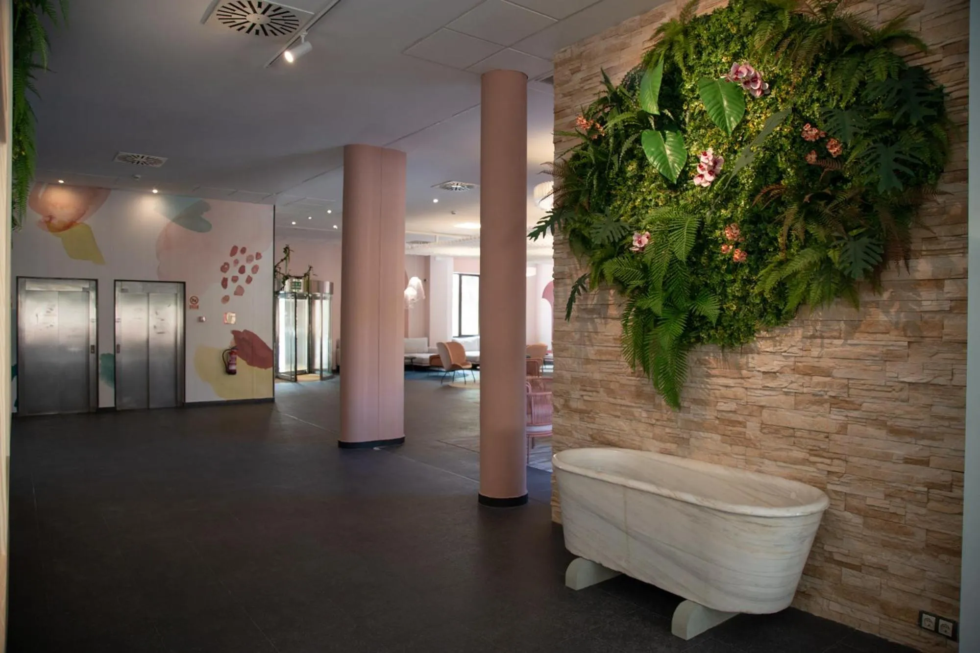 Lobby or reception in Hotel Real Balneario Carlos III