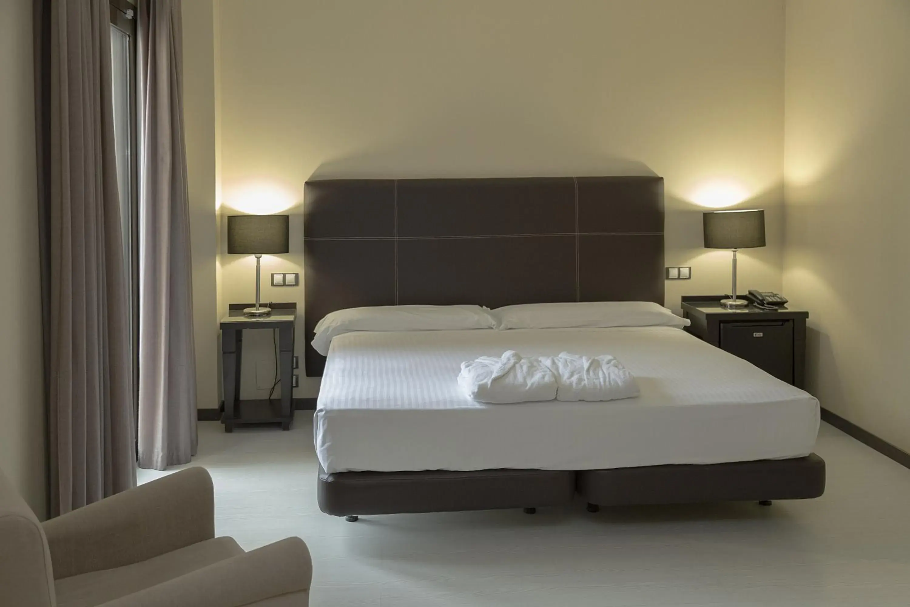 Family Room in Hotel Real Balneario Carlos III Family Room in Hotel Real Balneario Carlos III