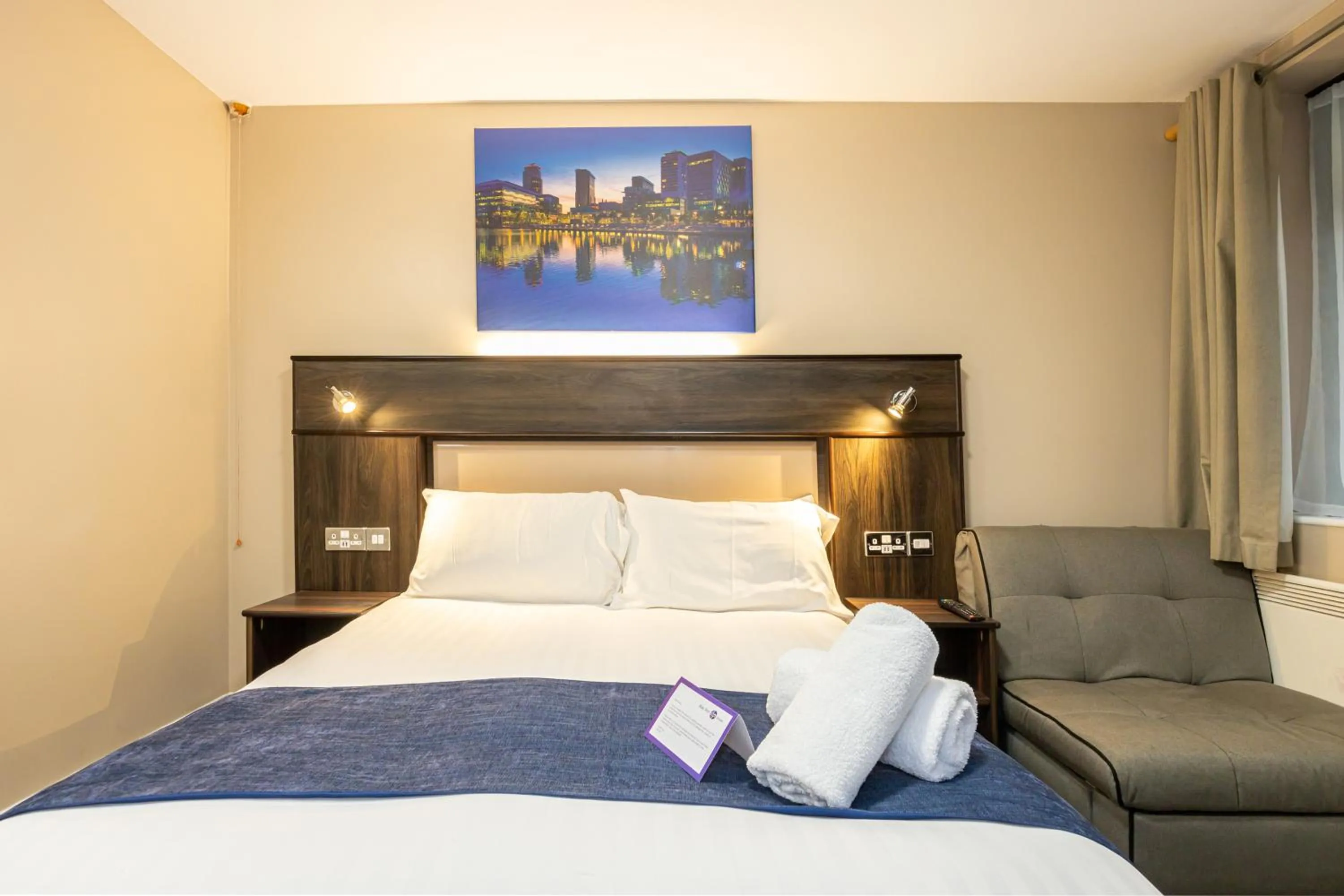 Bed in Stay Inn Manchester