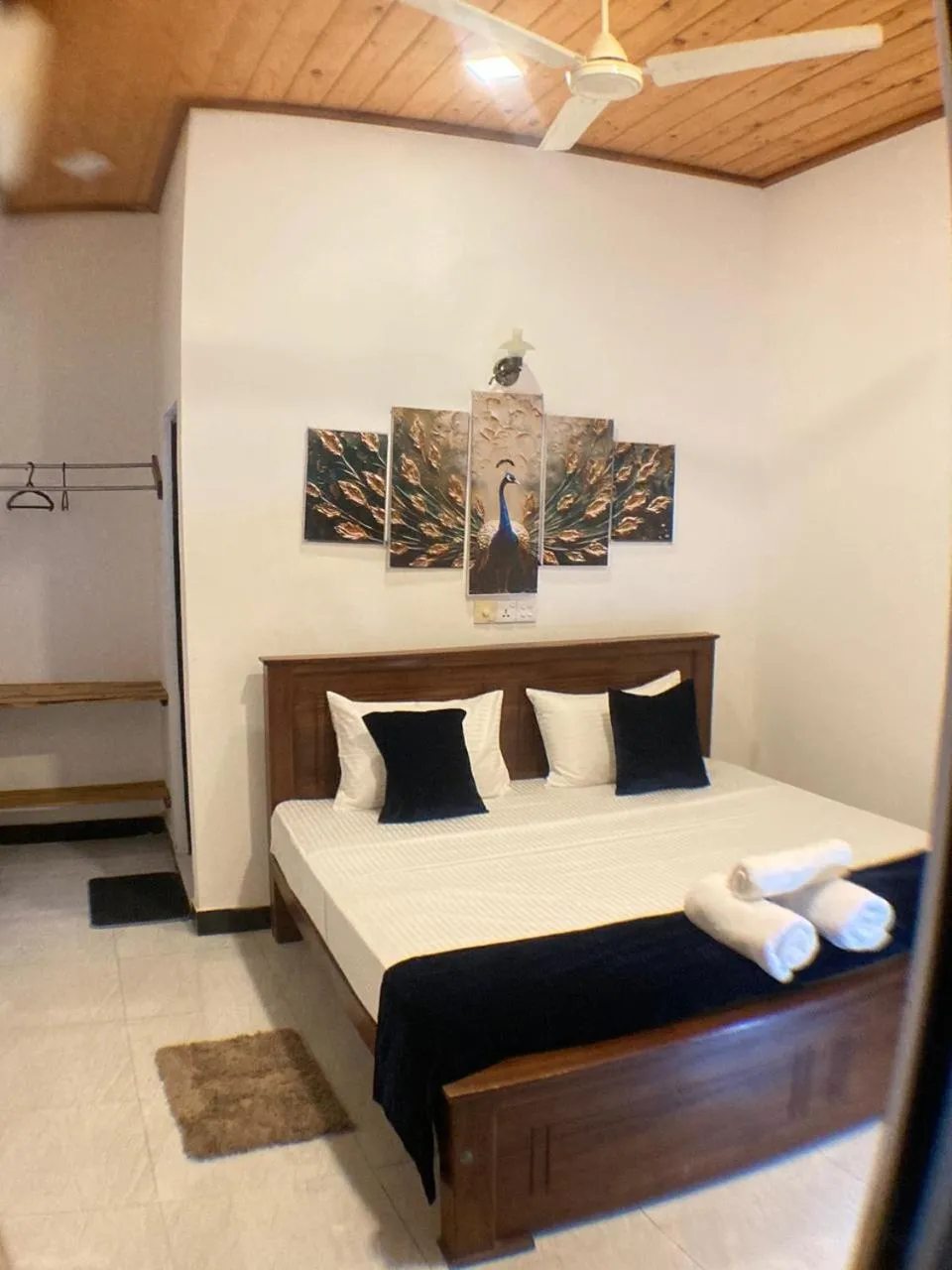 Bed in Ceylon Beach haven Uppuveli