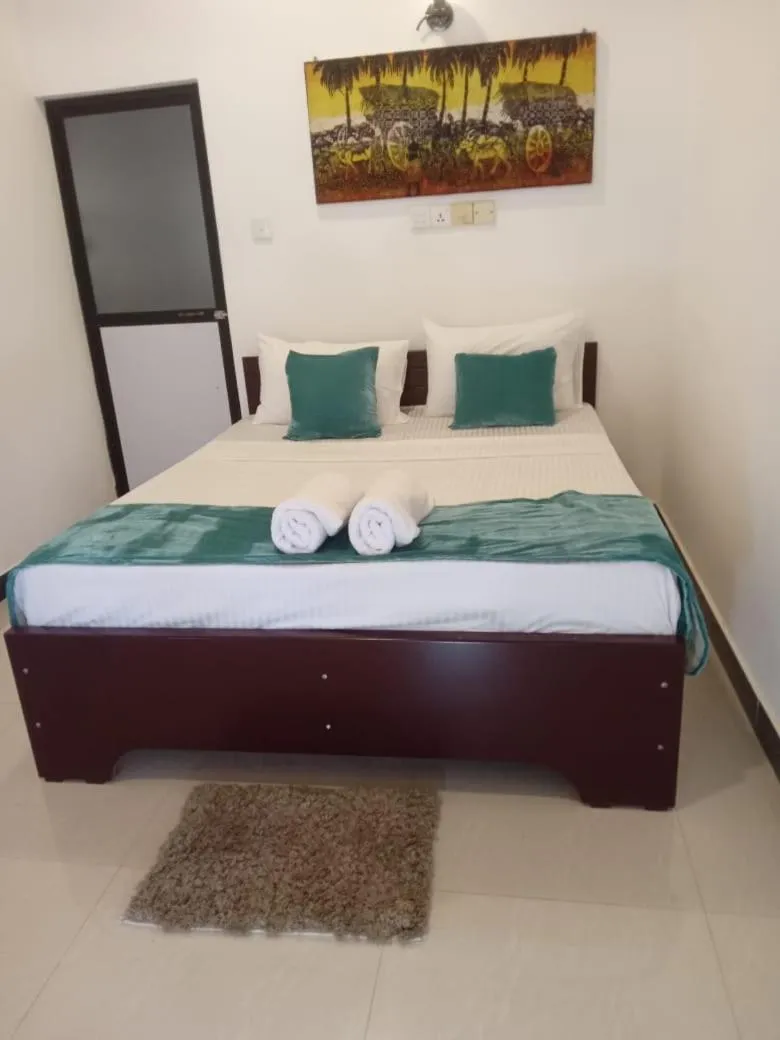Bed in Ceylon Beach haven Uppuveli