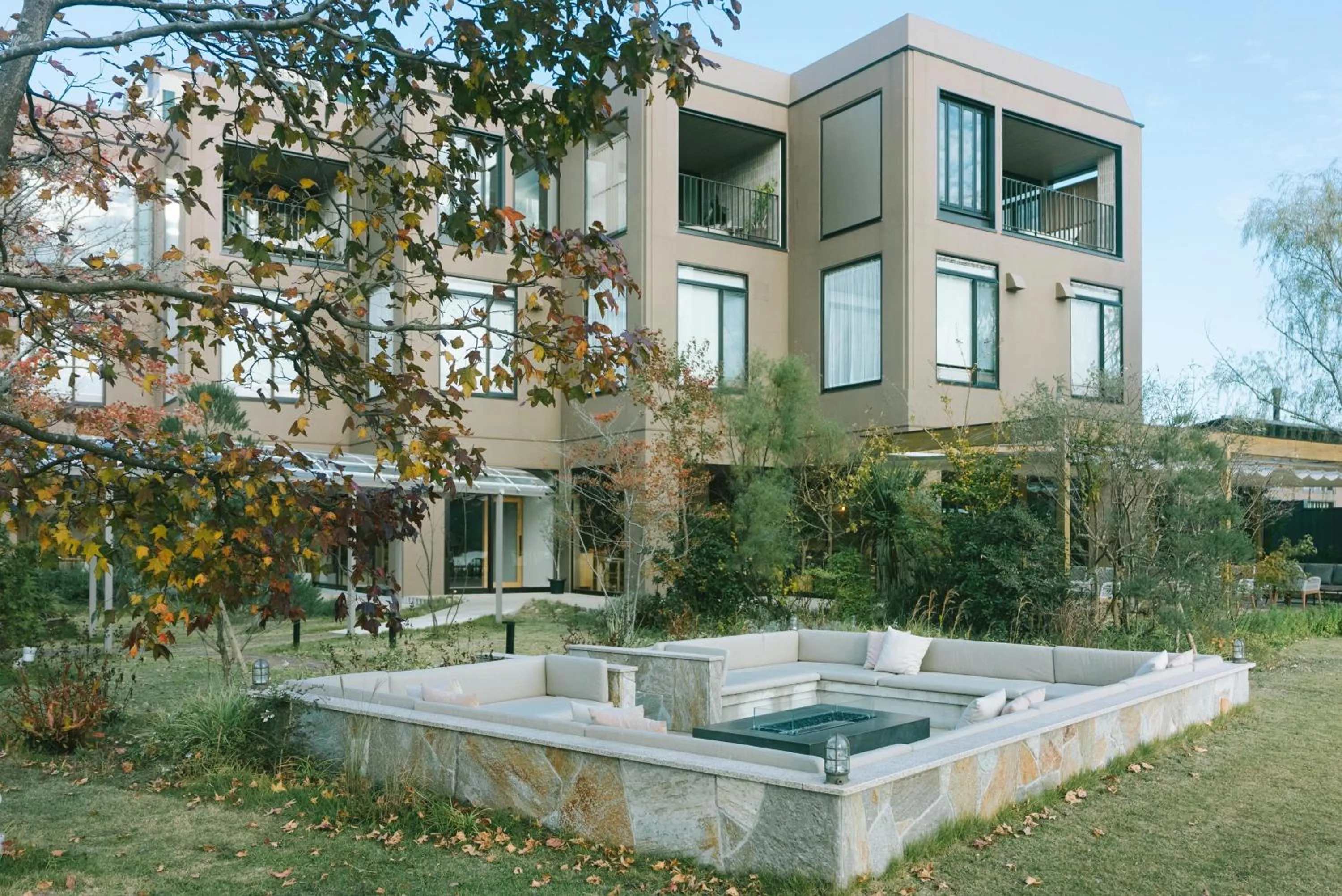 Property building in HOTEL & KOTEI SOKA