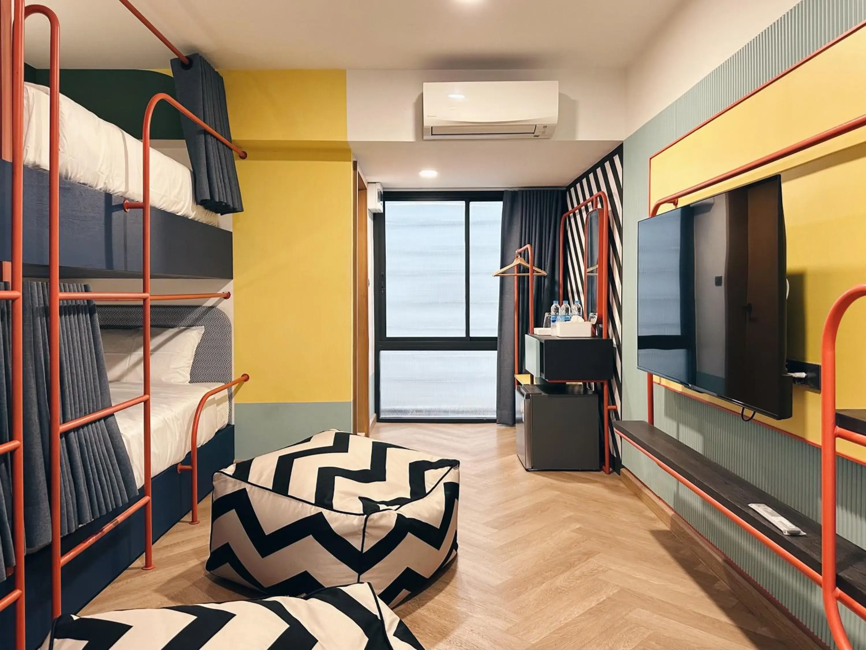 Photo of the whole room, Bed in Parcel Hotel Bangkok Photo of the whole room, Bed in Parcel Hotel Bangkok