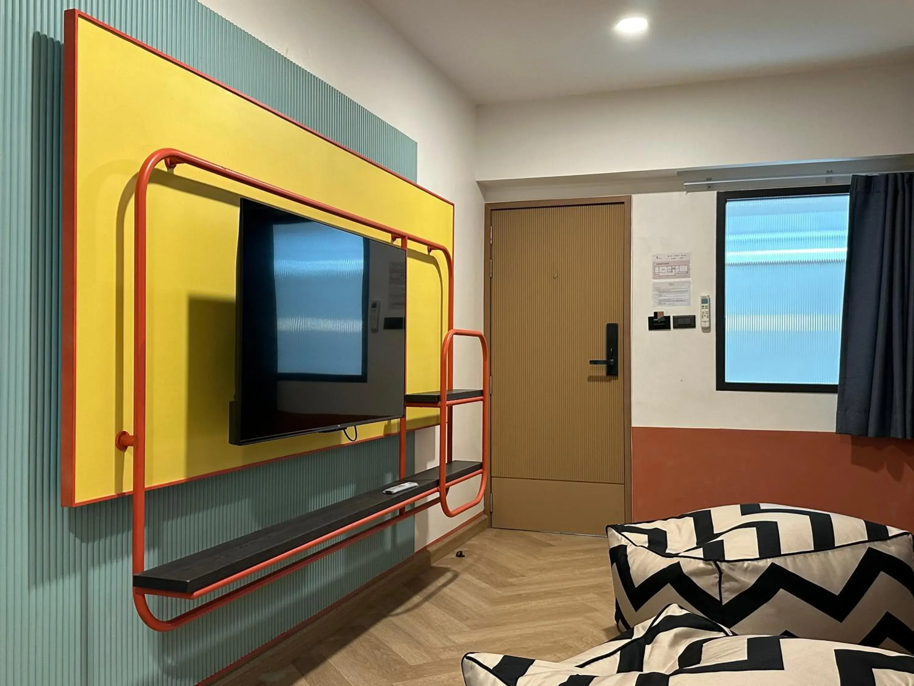 TV and multimedia, Bed in Parcel Hotel Bangkok TV and multimedia, Bed in Parcel Hotel Bangkok