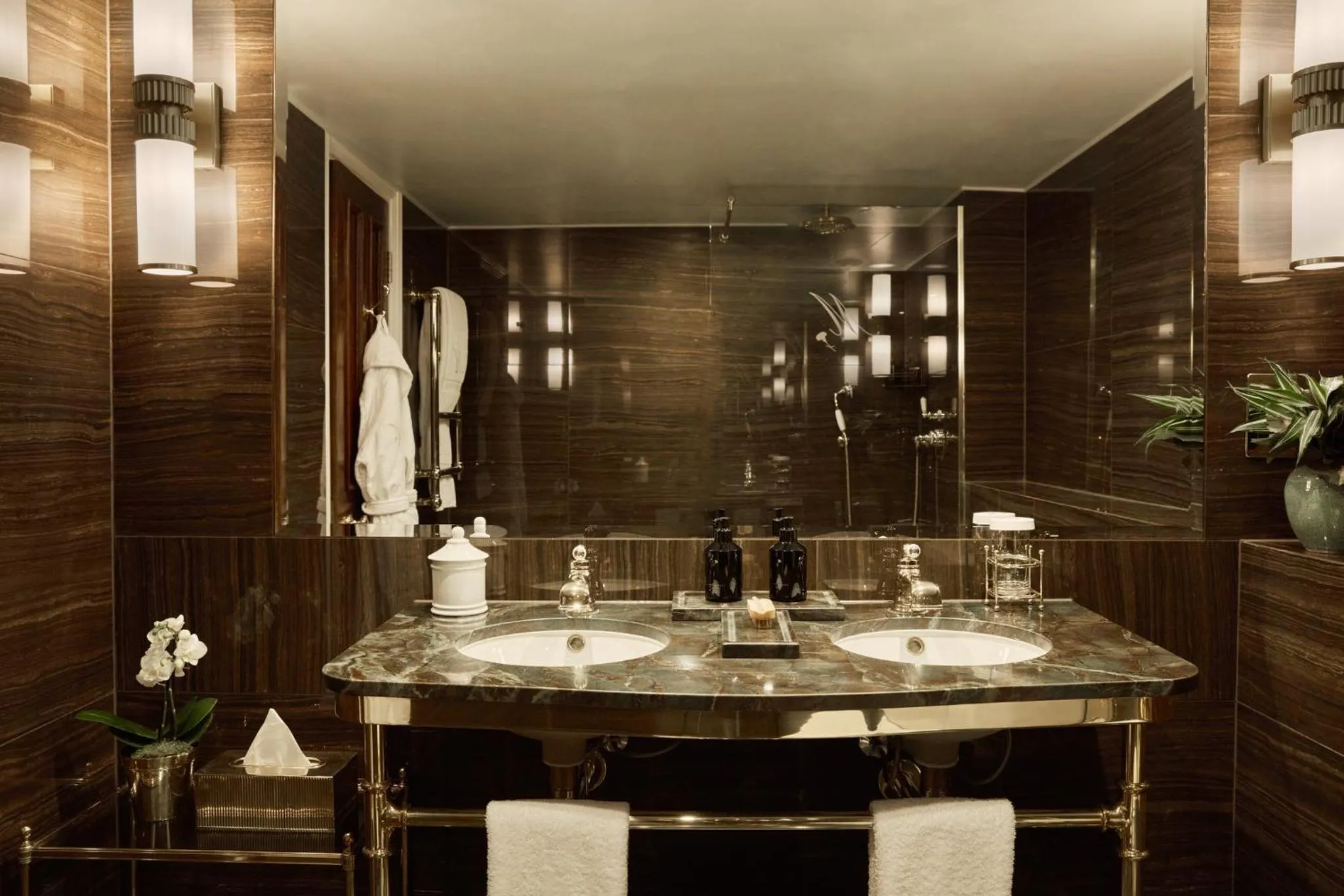 Bathroom in Milestone Hotel Kensington