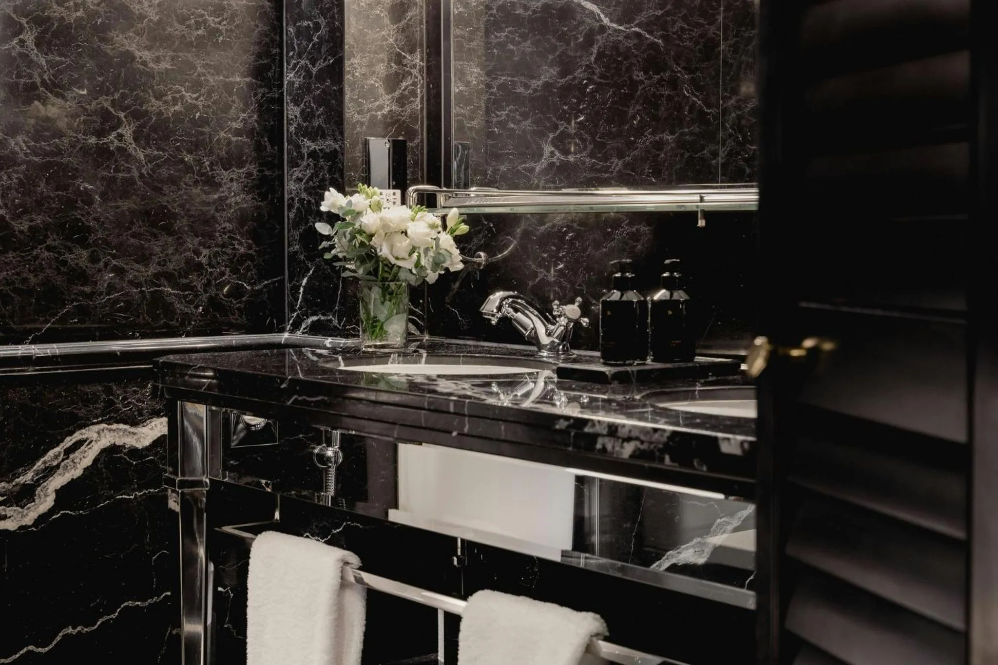 Bathroom in Milestone Hotel Kensington