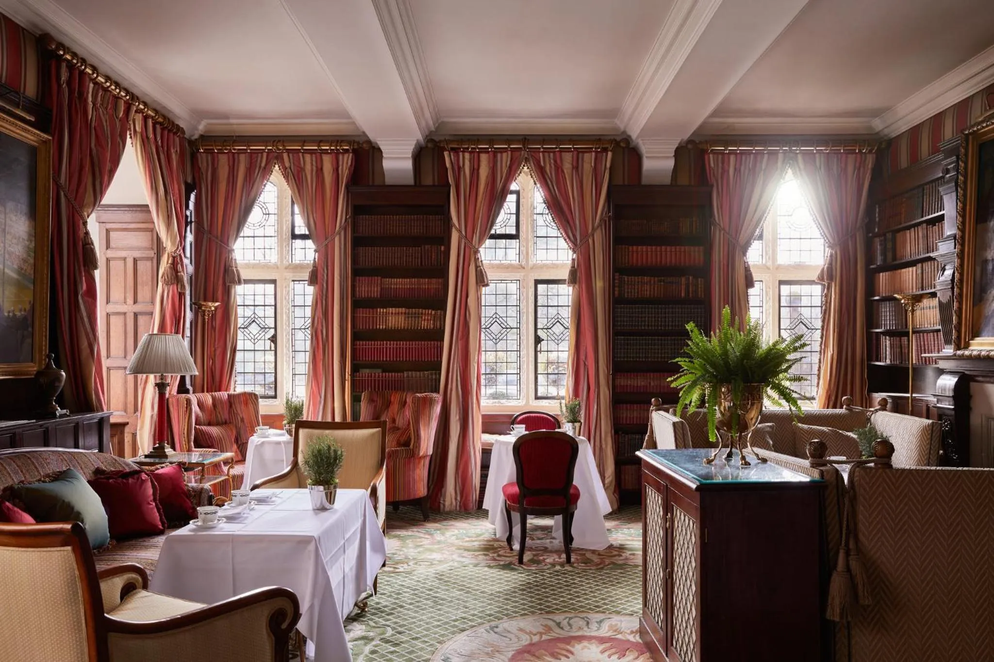 Lounge or bar in Milestone Hotel Kensington