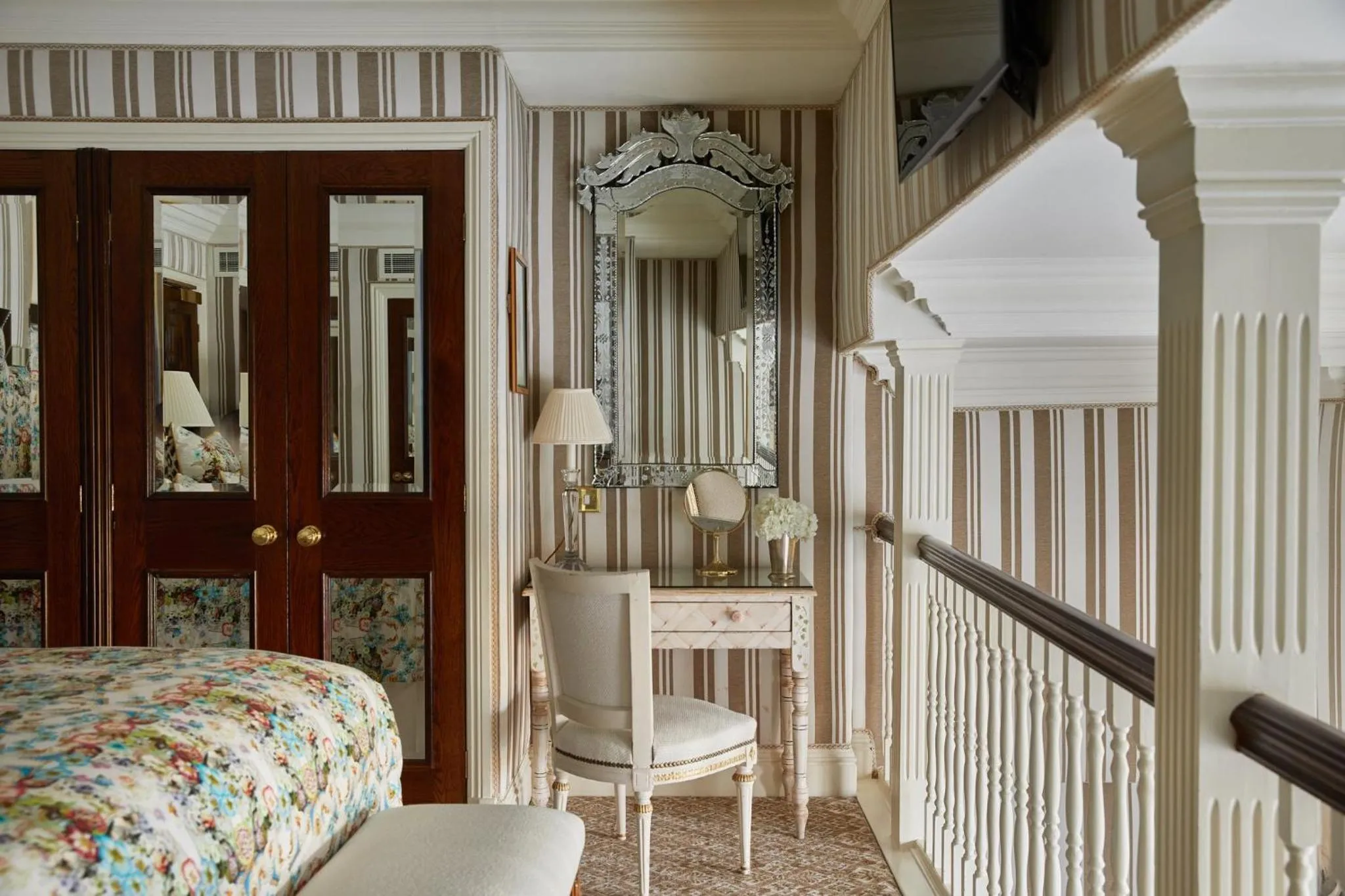 Photo of the whole room, Bed in Milestone Hotel Kensington