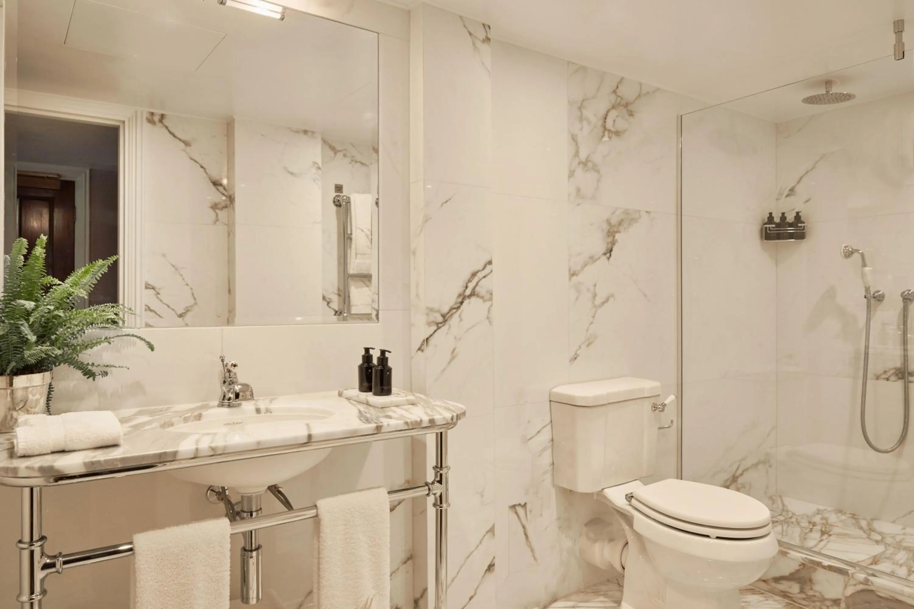 Bathroom in Milestone Hotel Kensington