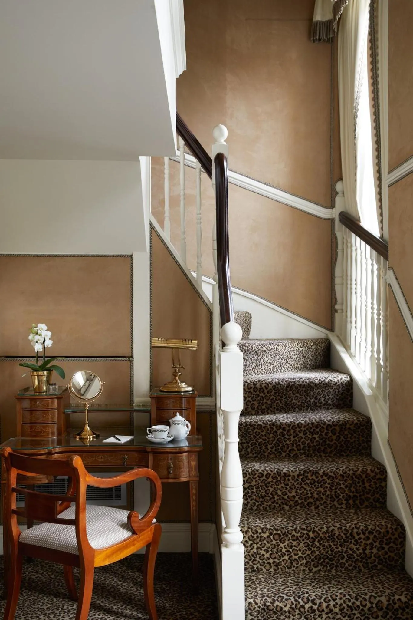 Photo of the whole room in Milestone Hotel Kensington