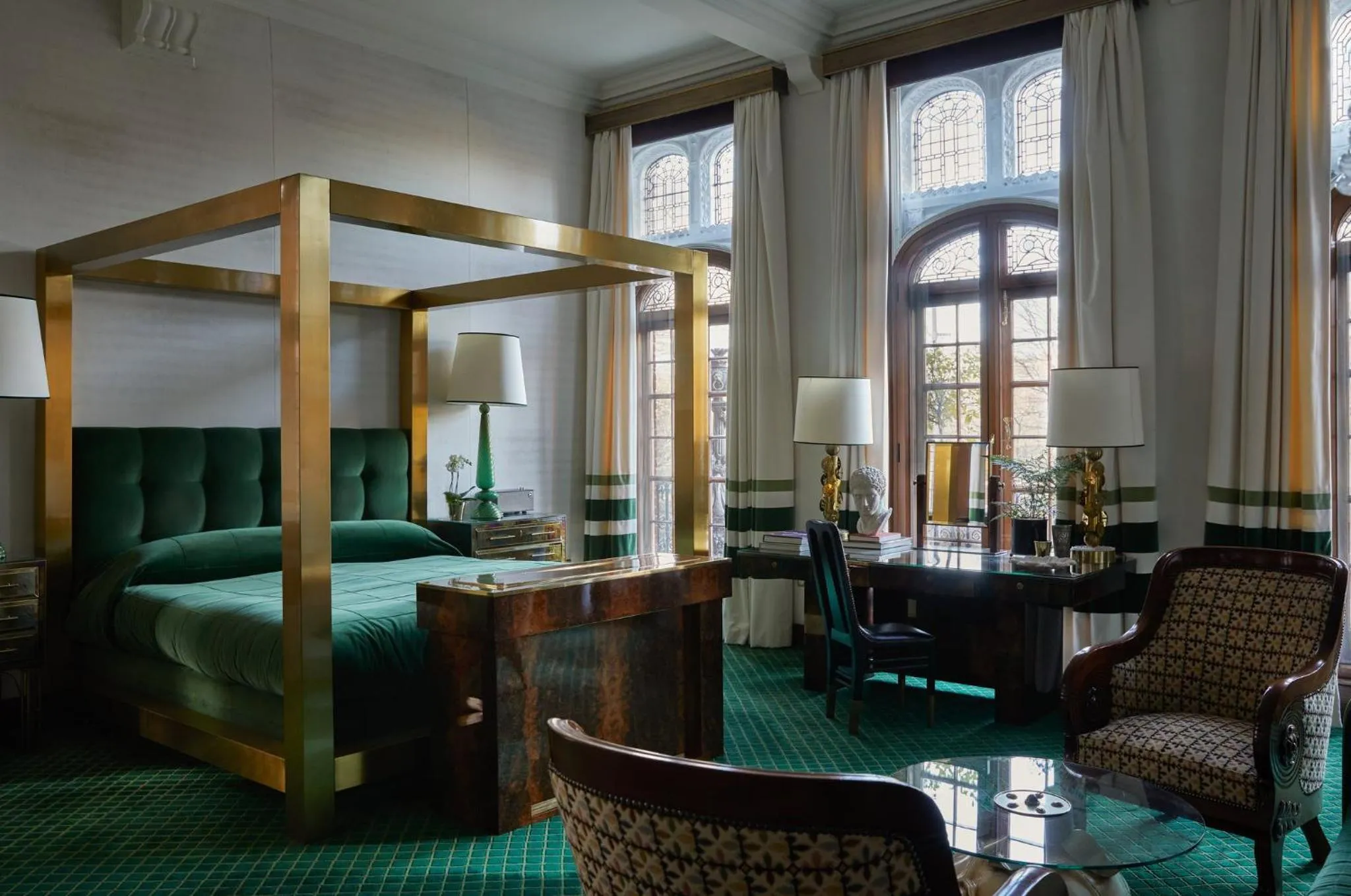 Photo of the whole room, Bed in Milestone Hotel Kensington