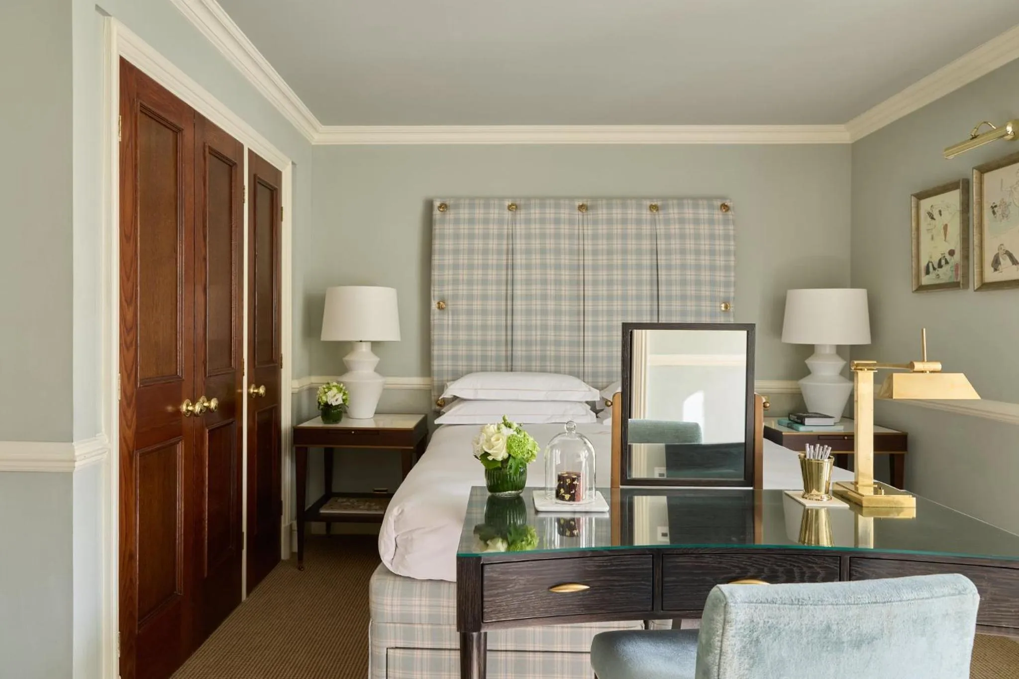 Photo of the whole room, Bed in Milestone Hotel Kensington