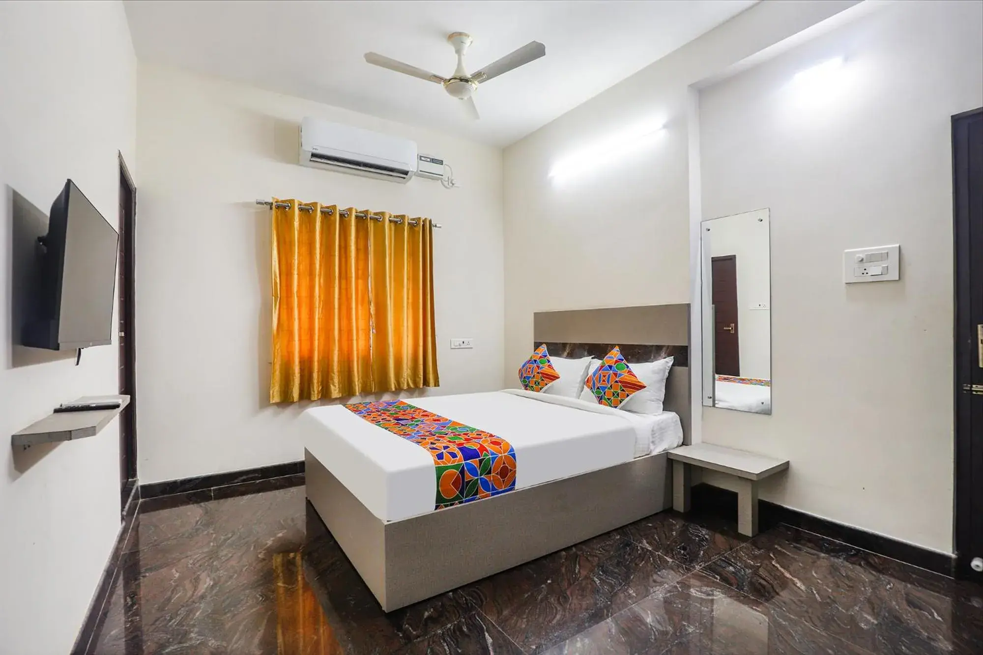 Deluxe Room - single occupancy in FabHotel Vista Park - OMR Deluxe Room - single occupancy in FabHotel Vista Park - OMR