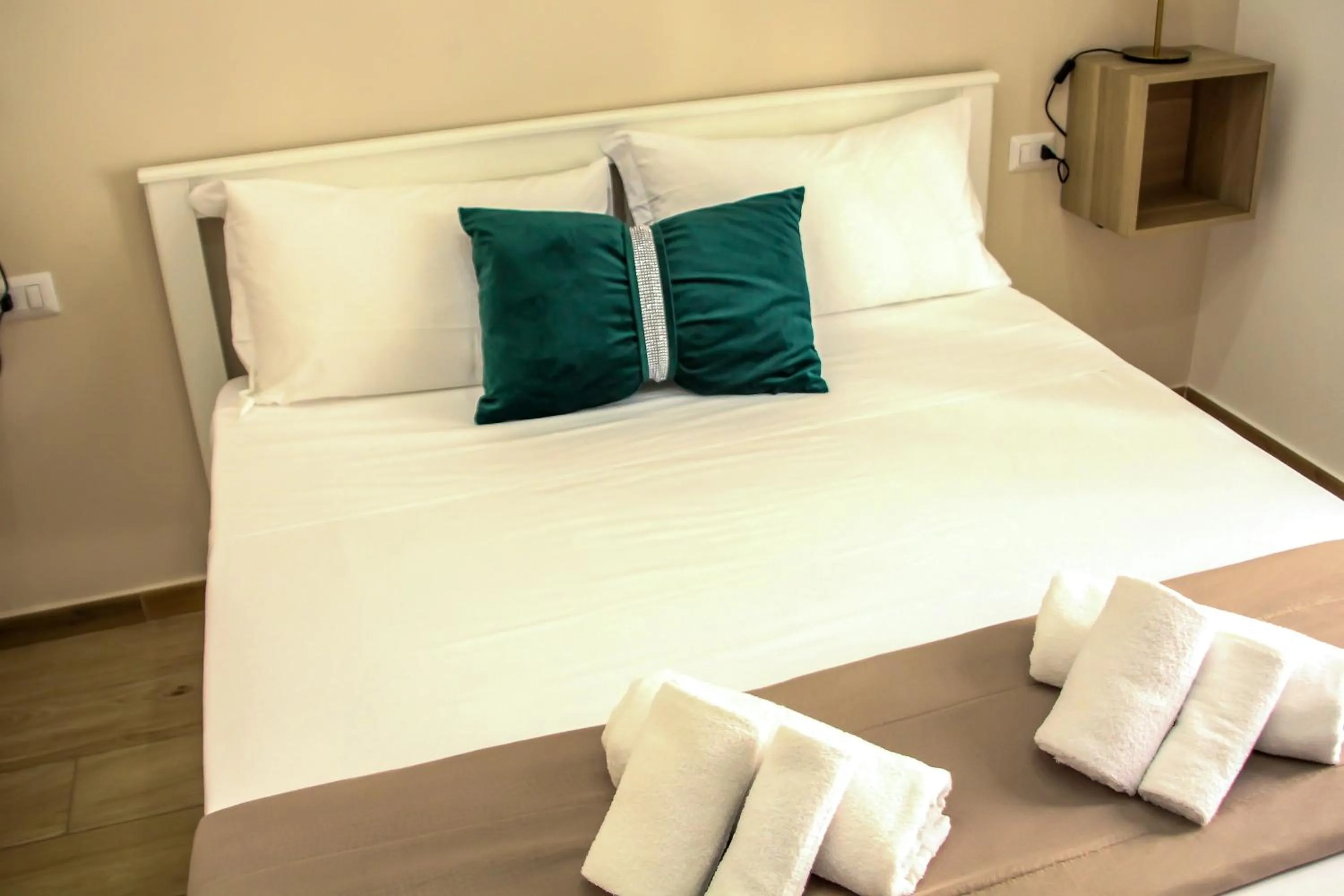 Bed in VPM ROOMS central train station