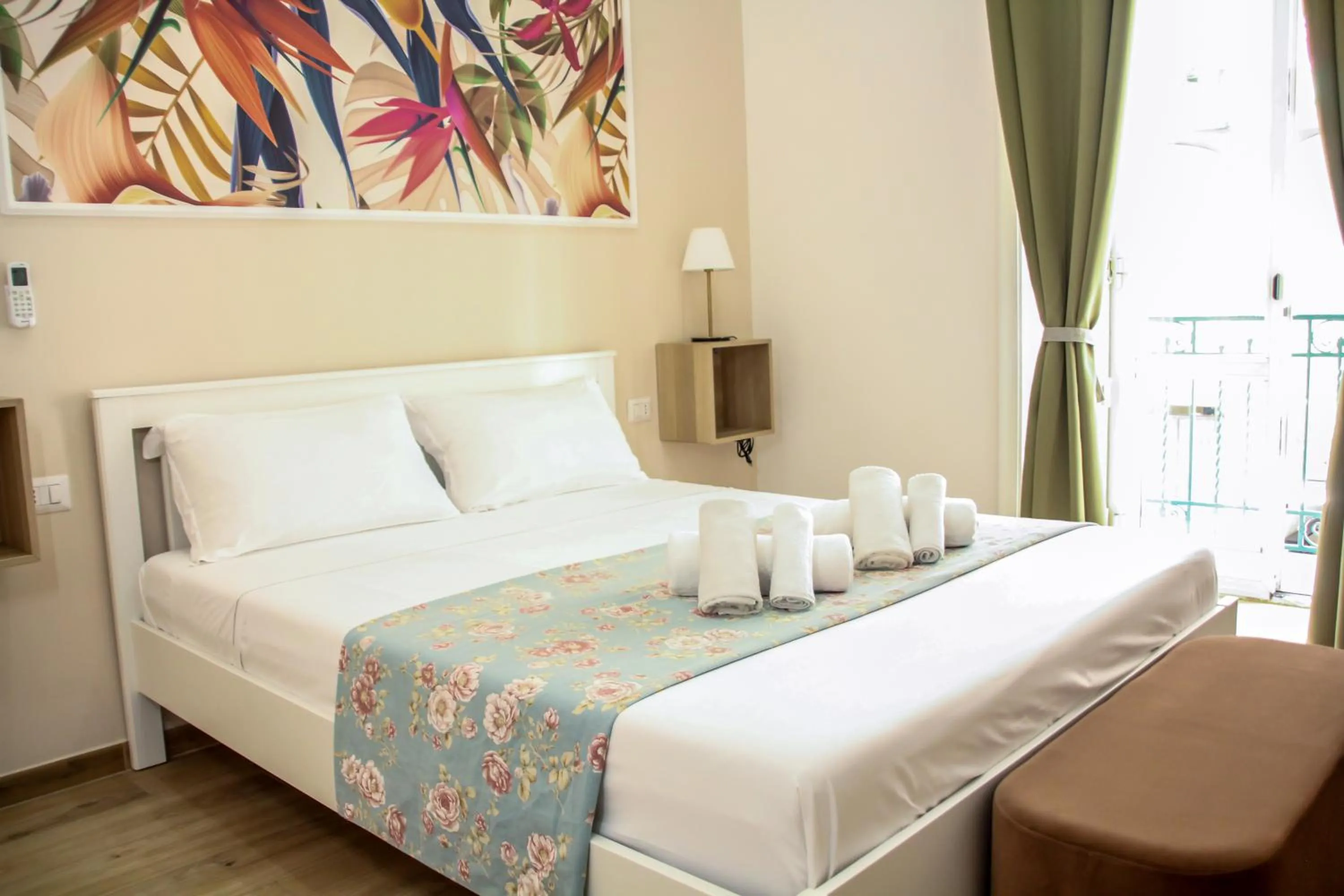 Bed in VPM ROOMS central train station