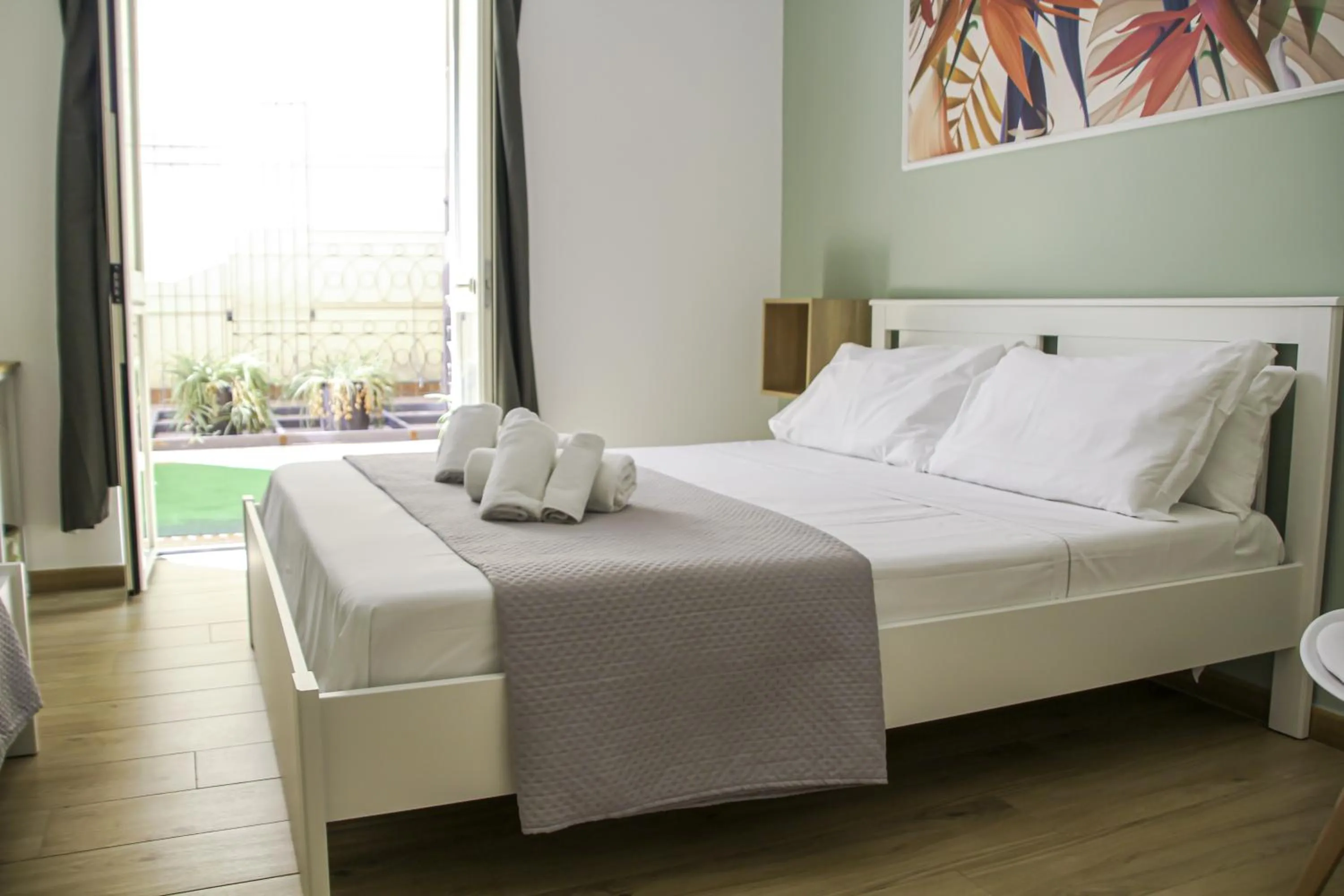 Bed in VPM ROOMS central train station