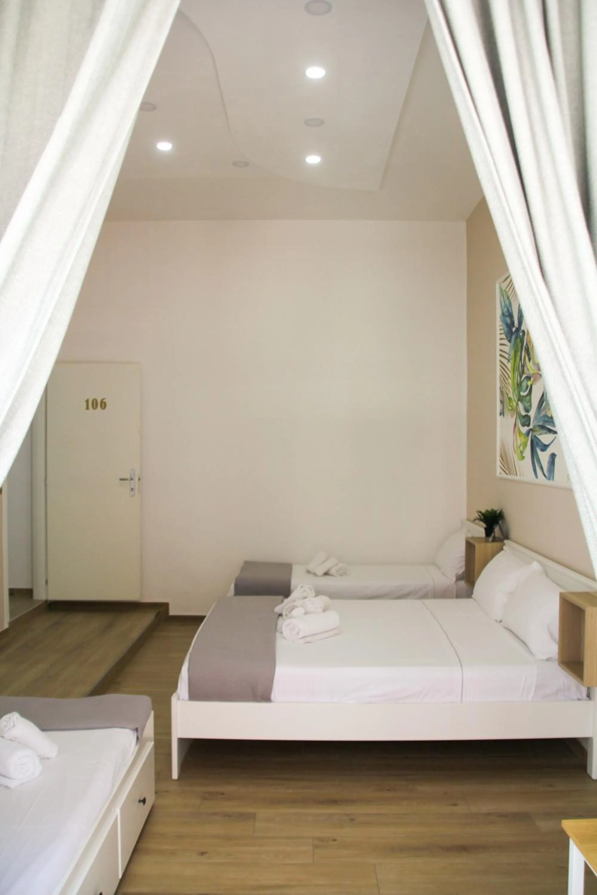 Bed in VPM ROOMS central train station