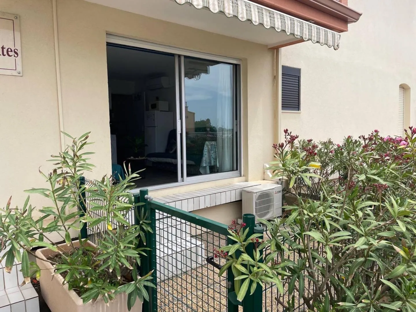 151 CAP D'AGDE, Résidence INDES GALANTES quartier môle, charmant studio avec terrasse